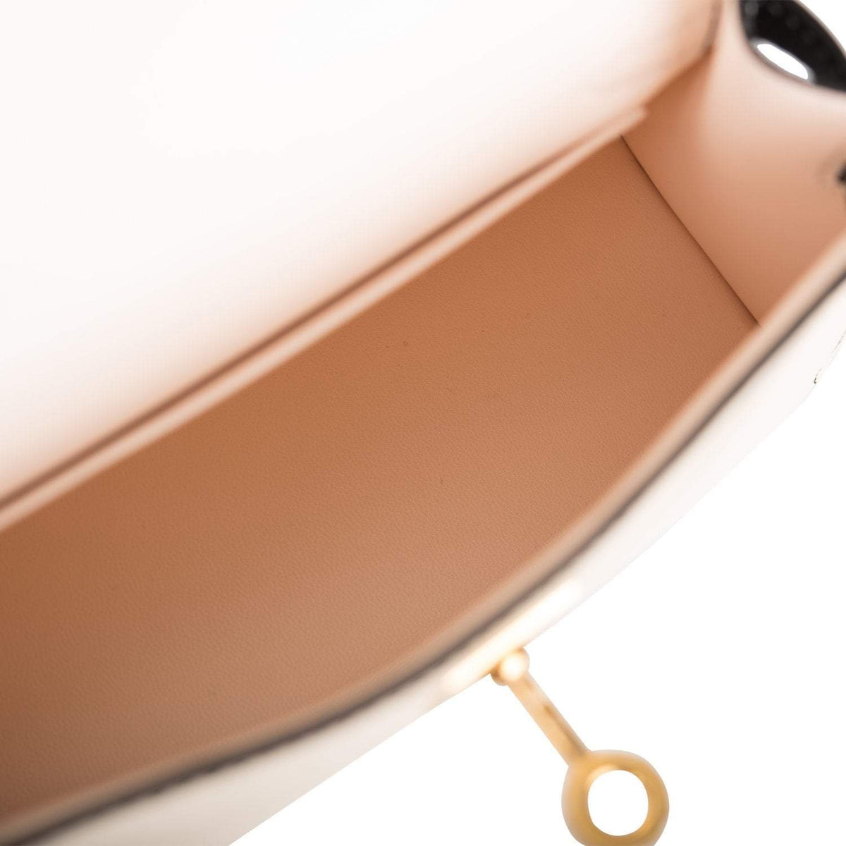 Hermes Kelly Sellier 20 Nata and Black Epsom Gold Hardware Crowned Bag