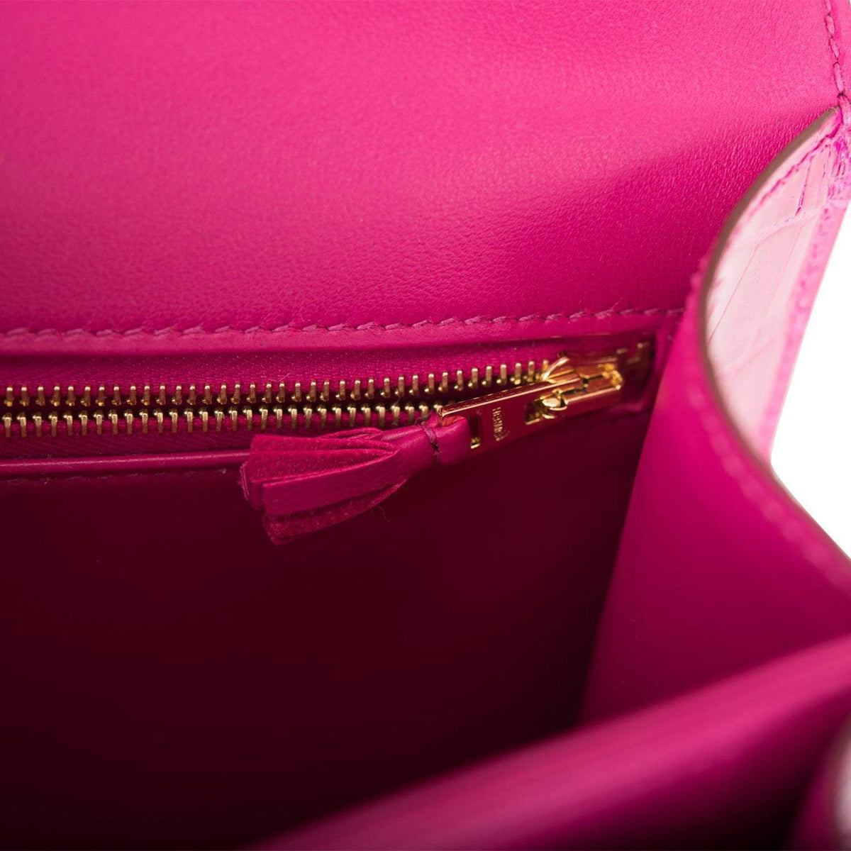 Hermes Rose Scheherazade Shiny Alligator Constance 24cm Gold Hardware Crowned Bag