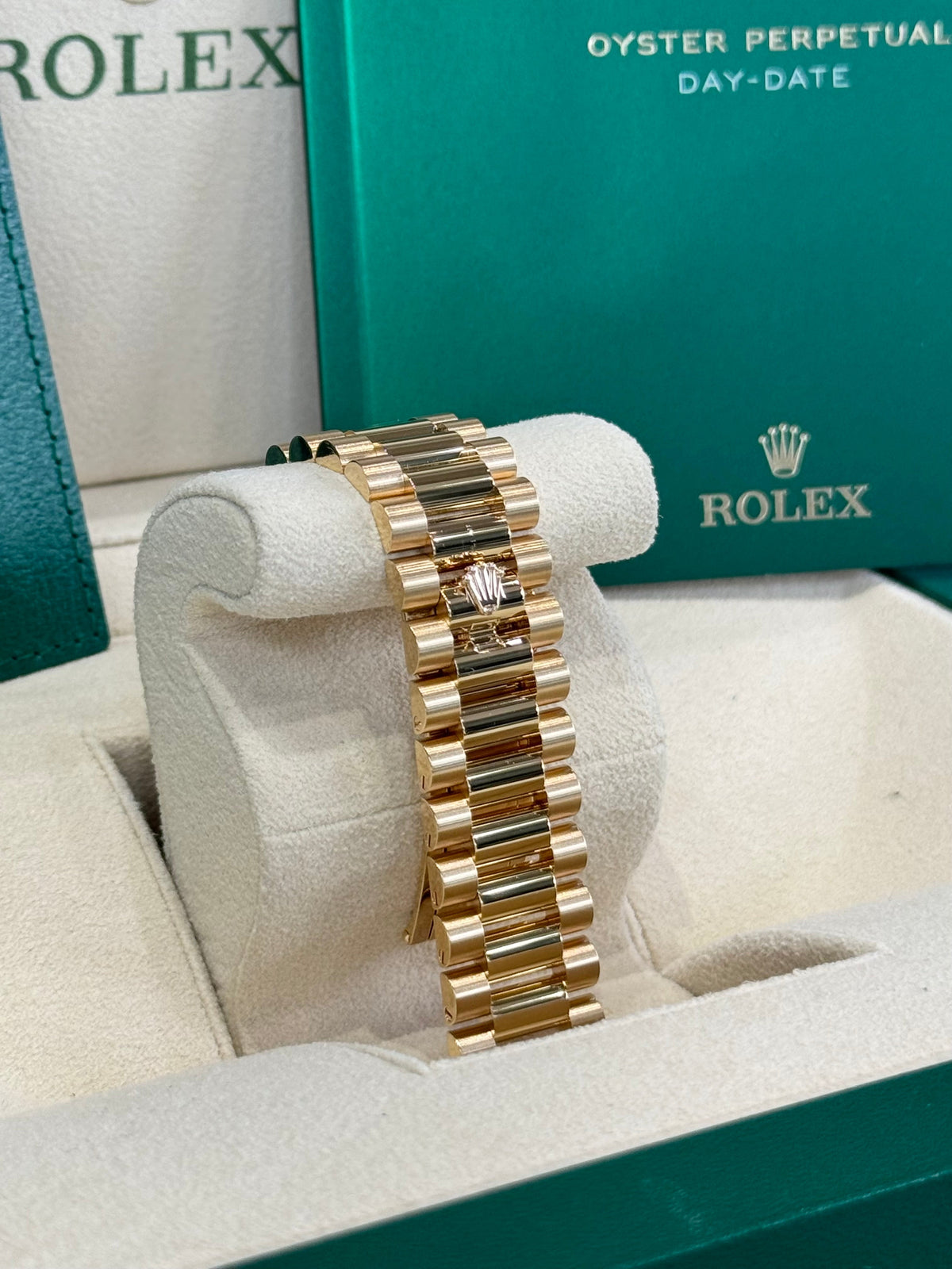 Rolex Day-Date 40 228238 Champagne Dial Watch Rolex