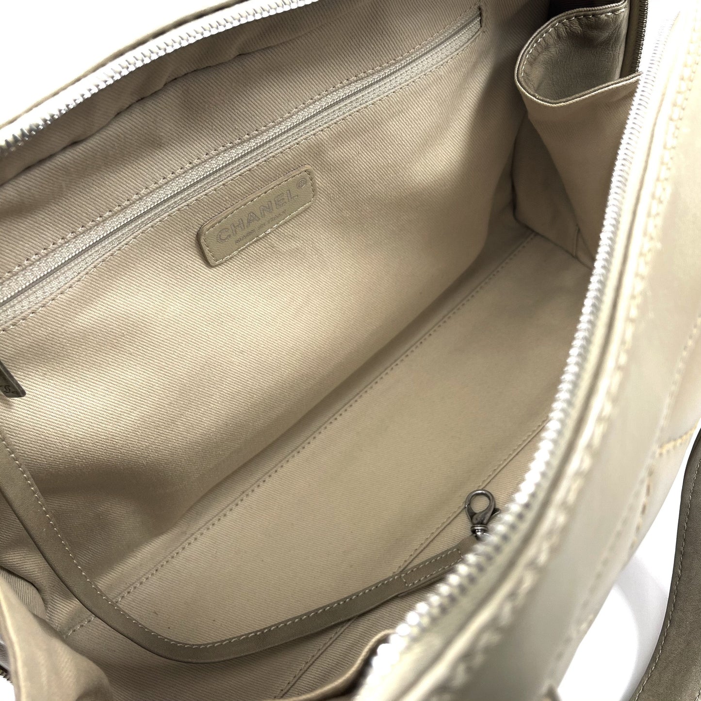 CHANEL Vintage Surpique Bowler Bag Chanel