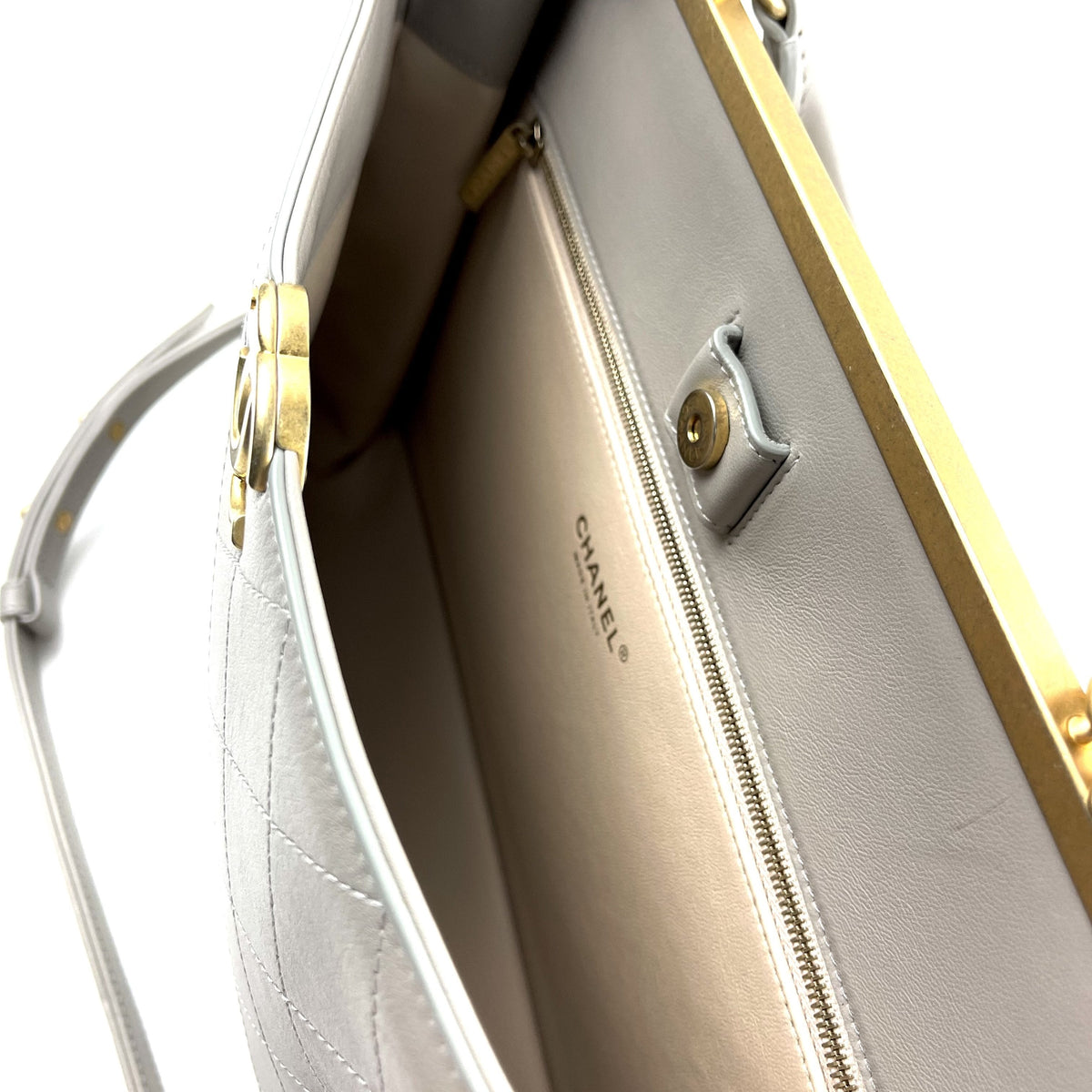 CHANEL Large Coco Luxe Shopping Bag Chanel