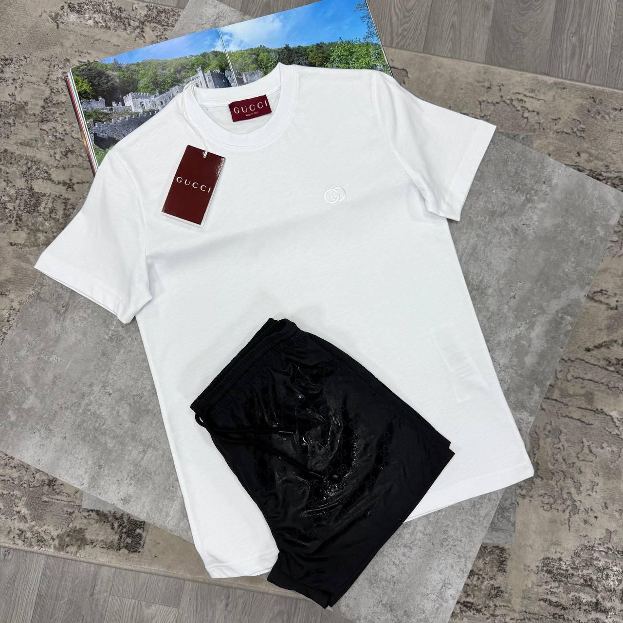 Gucci Interlocking G Men's T-Shirts & Shorts Set in Different Colors Reps UK Best Quality Sale AAA Replica
