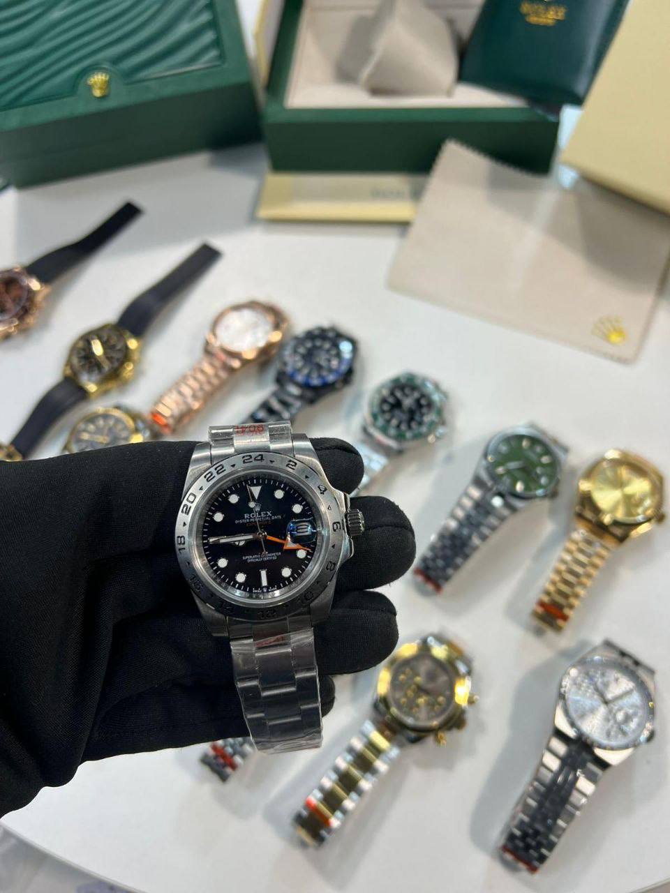 Rolex Explorer II 226570 Men's Watch Black Dial Reps Sale UK Best Quality AAA Replica