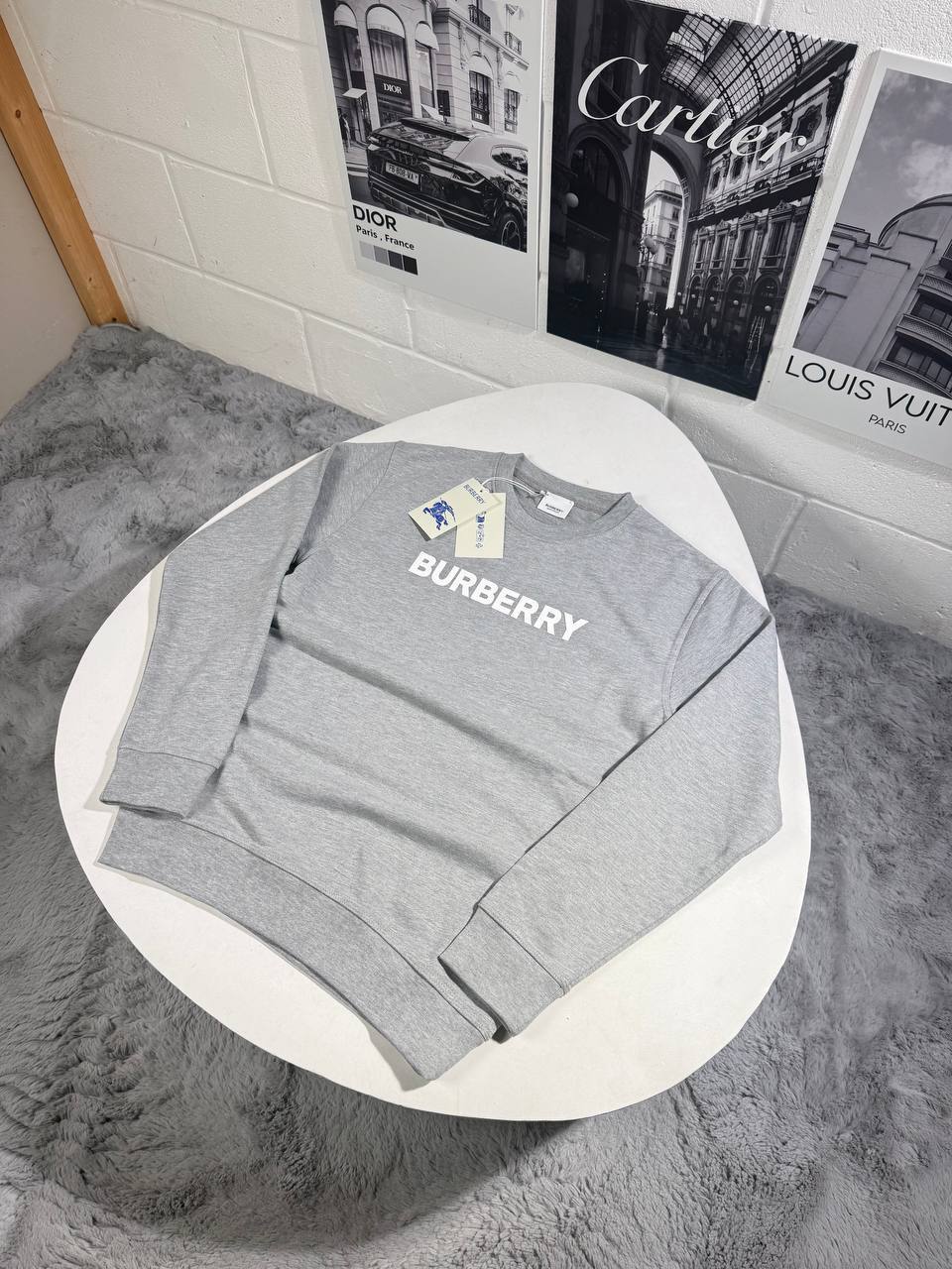 Burberry Logo Print Jumpers Men's Women's in 2 Colors Reps UK Best Quality AAA Replica