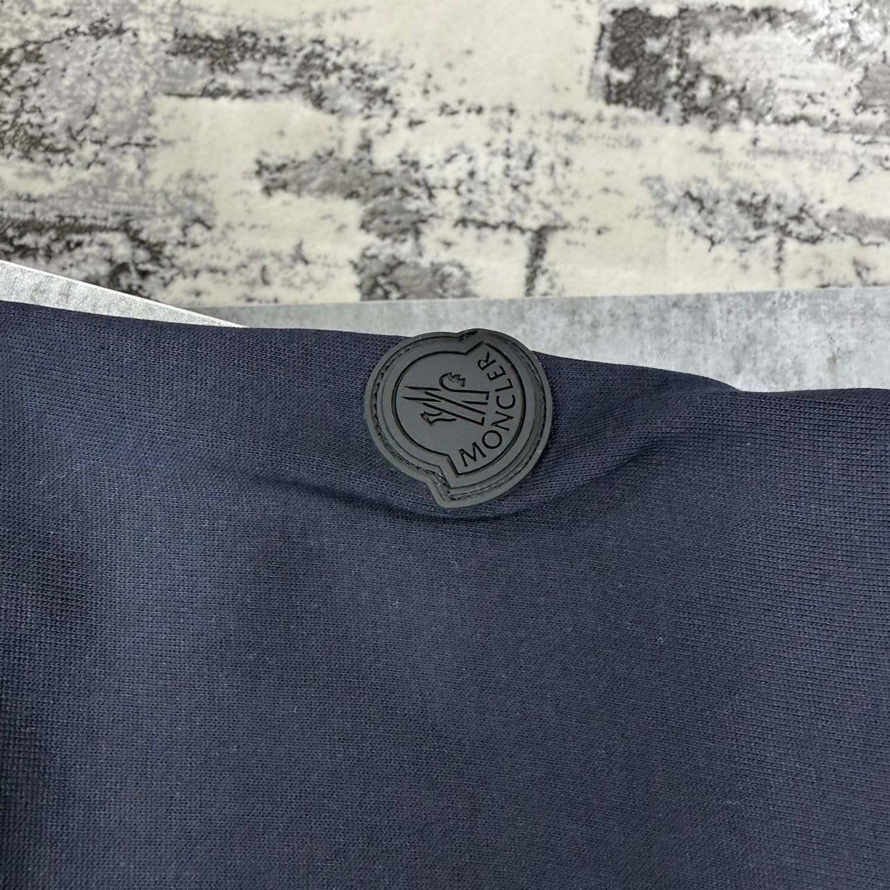 Moncler Spray Print Logo Men's Women's T-Shirts in 2 Colors Reps UK Best Quality AAA Replica
