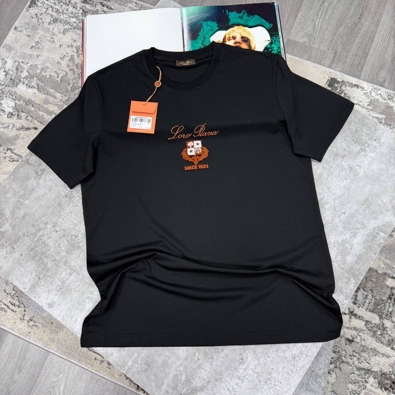 Loro Piana Graphic Logo Men's Women's T-Shirts in Different Colors Reps UK Best Quality AAA Replica