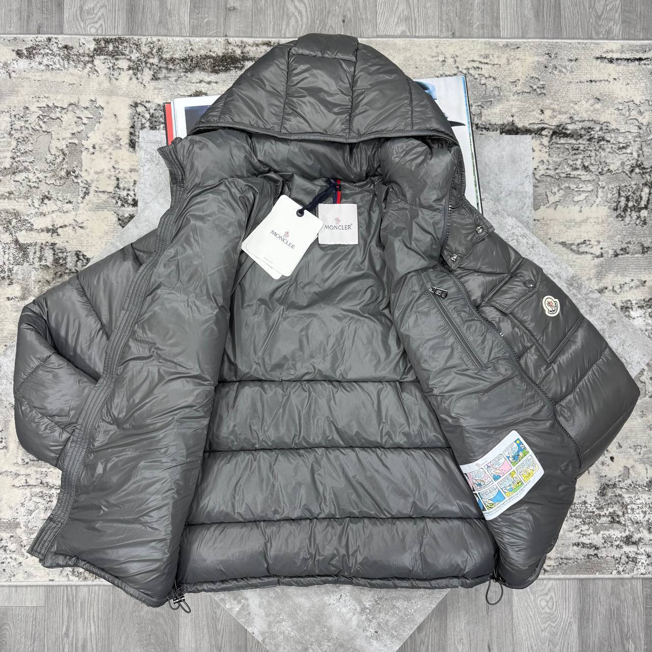 Moncler Maya Hooded Short Down Jackets Men's Women's in Different Colors Reps UK Sale Best Quality AAA Replica