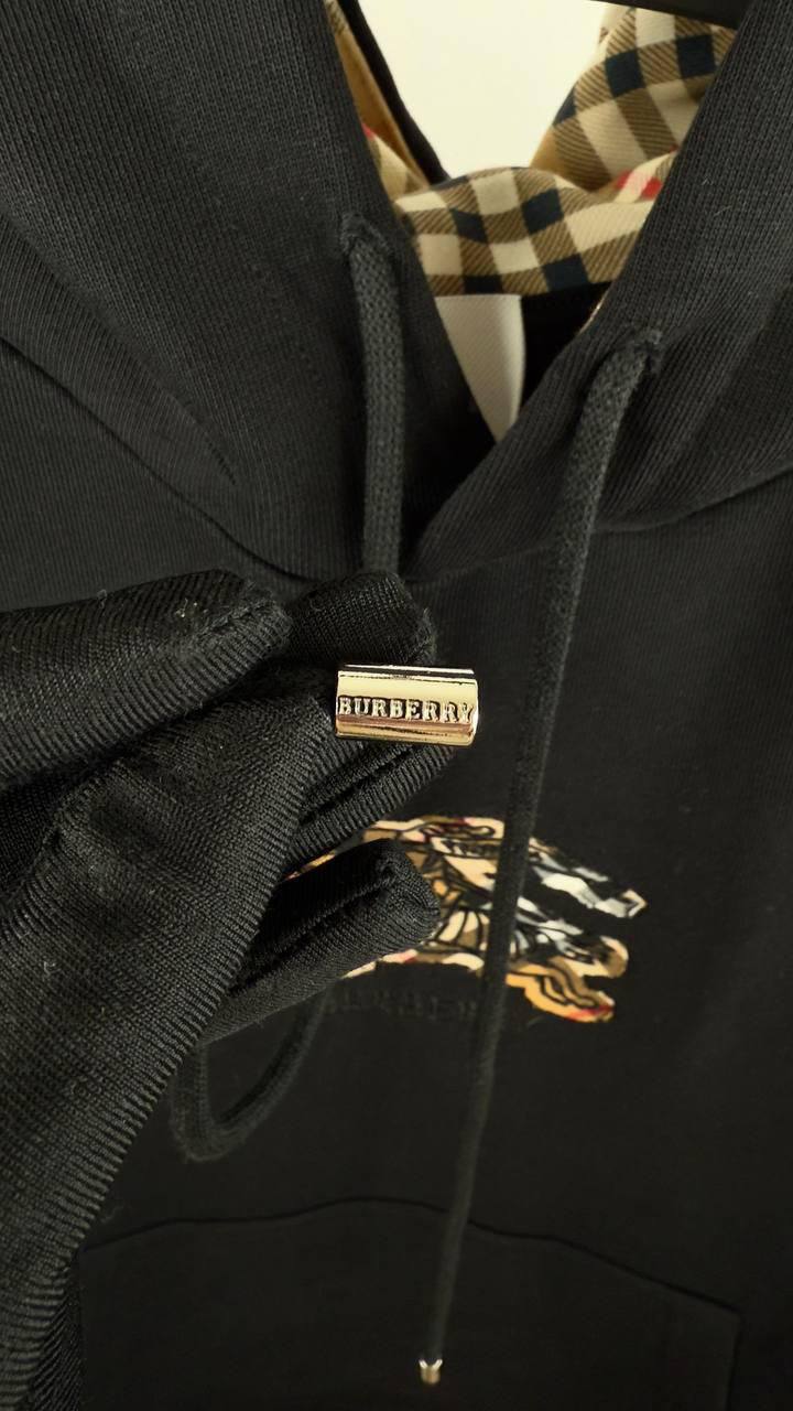 Burberry Equestrian Knight Design EKD Hoodie Men's Women's in Black Color Reps Sale UK Best Quality Sale AAA Replica