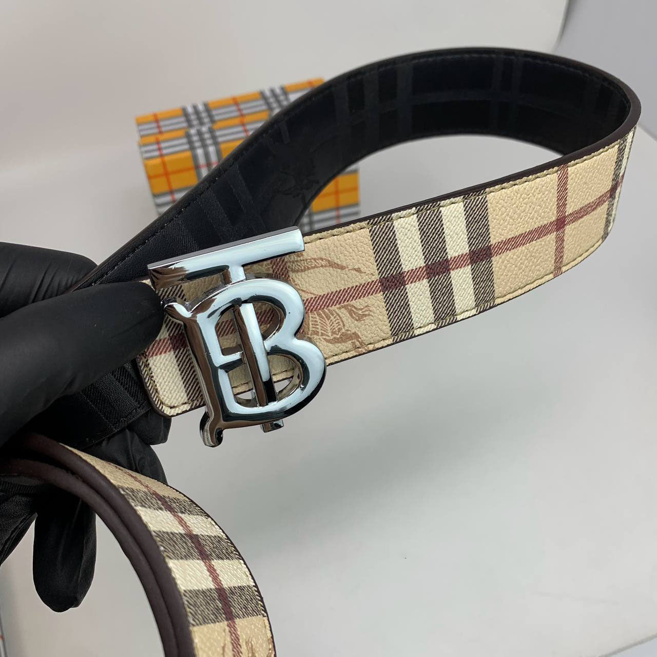Burberry Reversible Check TB Vintage Check Silver Buckle Belt Reps Sale UK Best Quality AAA Replica