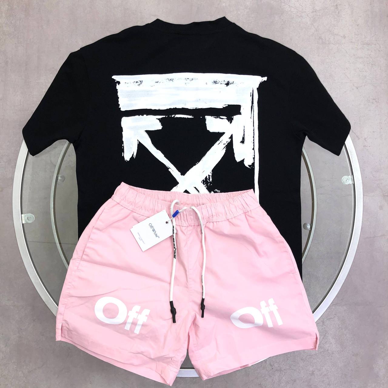 Off-White Ink Arrow Slim Fit Men's T-Shirts & Shorts Set in Different Colors Reps Sale UK Best Quality AAA Replica