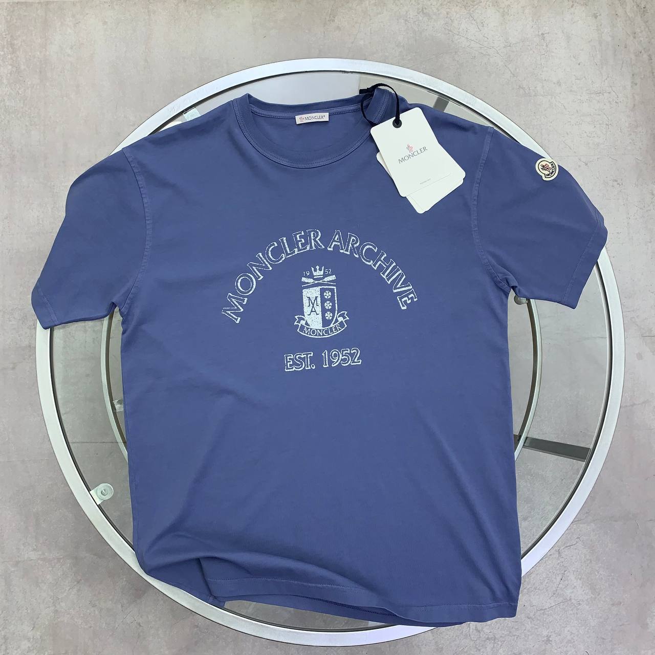 Moncler 1952 Archive Crest Graphic T-Shirt Men's Women's in Different Colors Reps UK Best Quality Sale AAA Replica