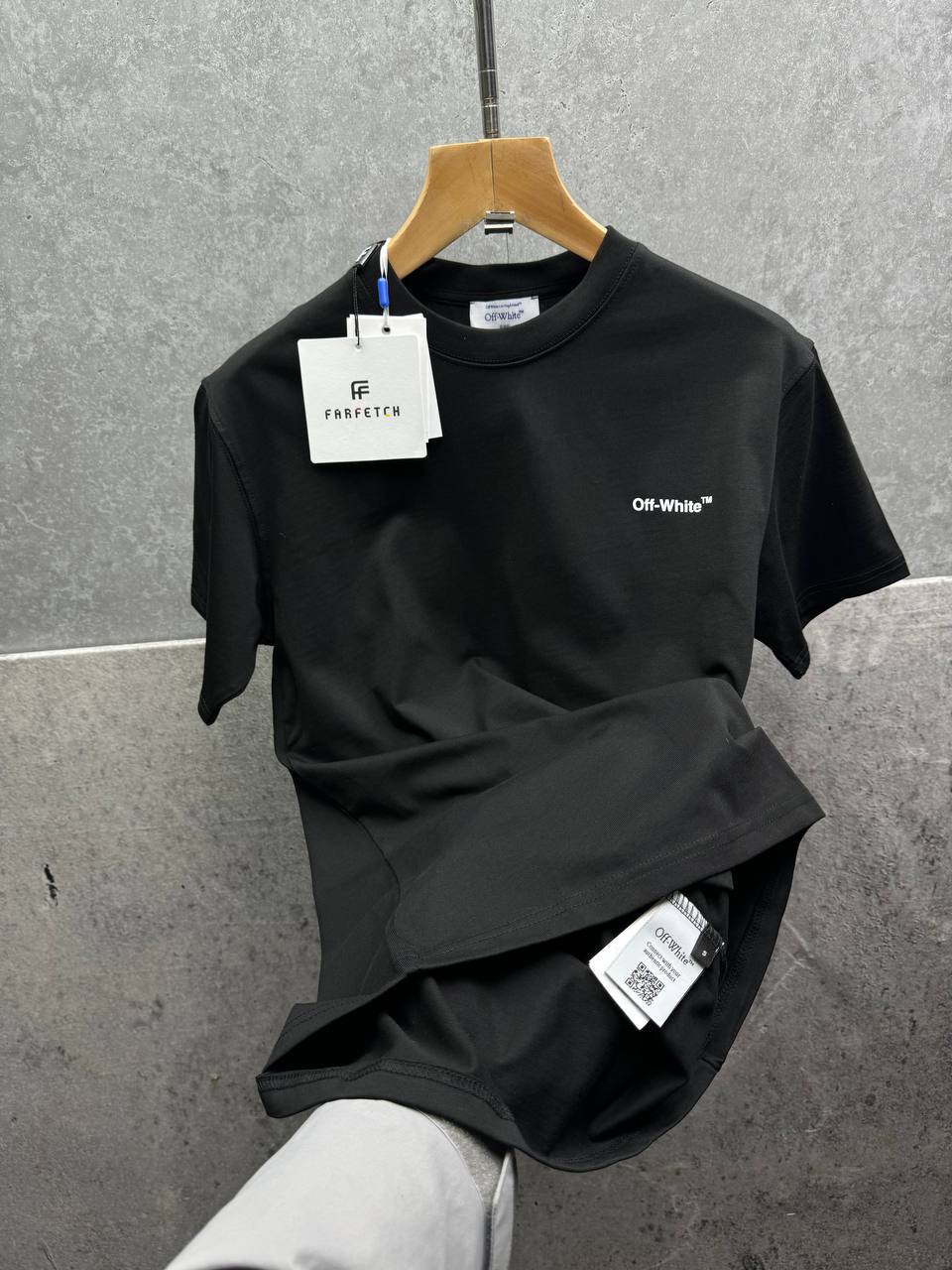 Off-White Windy Arrow Skate Men's Women's T-Shirts in 2 Colors Reps Sale UK Best Quality AAA Replica