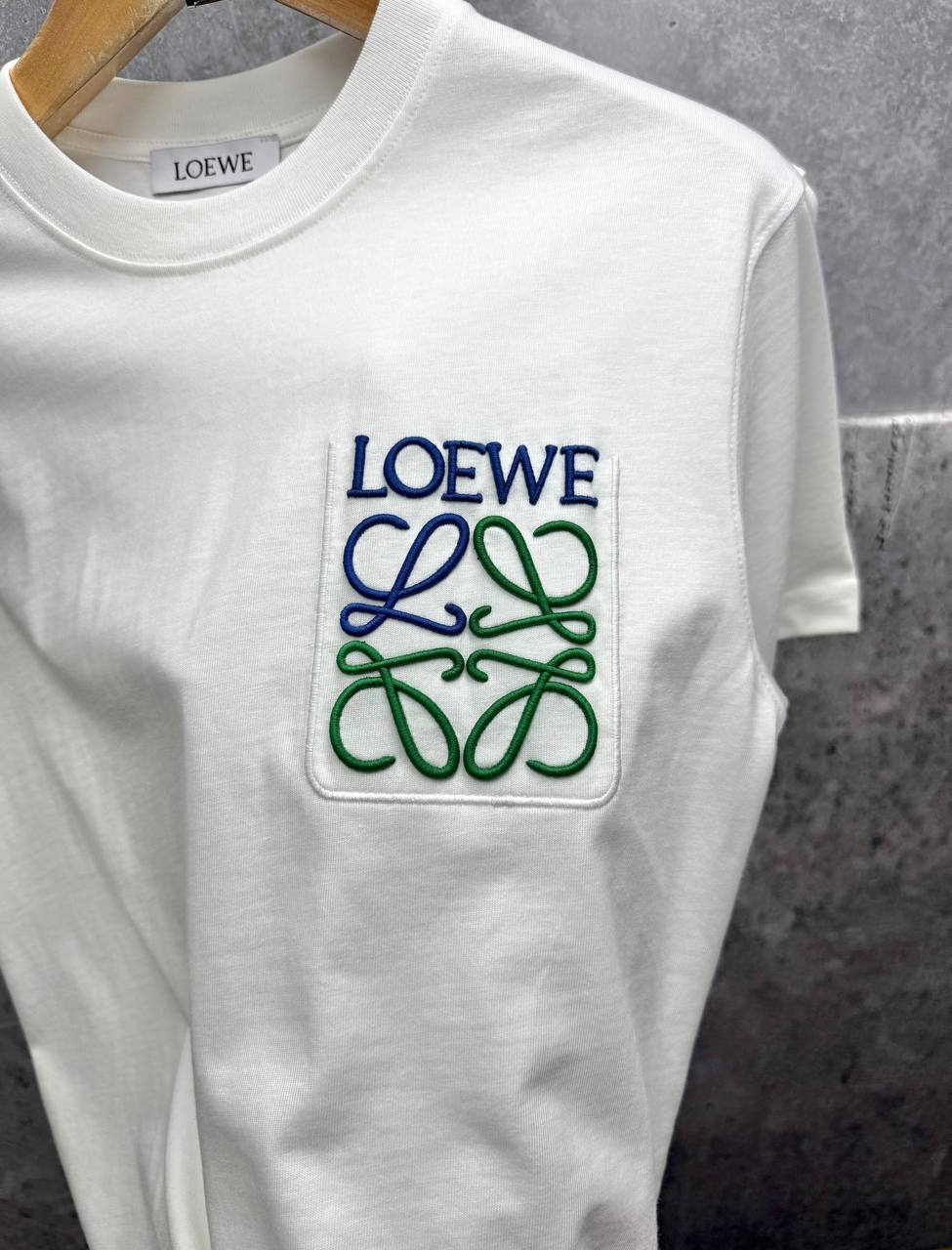 Loewe Anagram Pocket Logo Crewneck T-Shirts Men's Women's in 2 Colors Reps Sale UK Best Quality AAA Replica