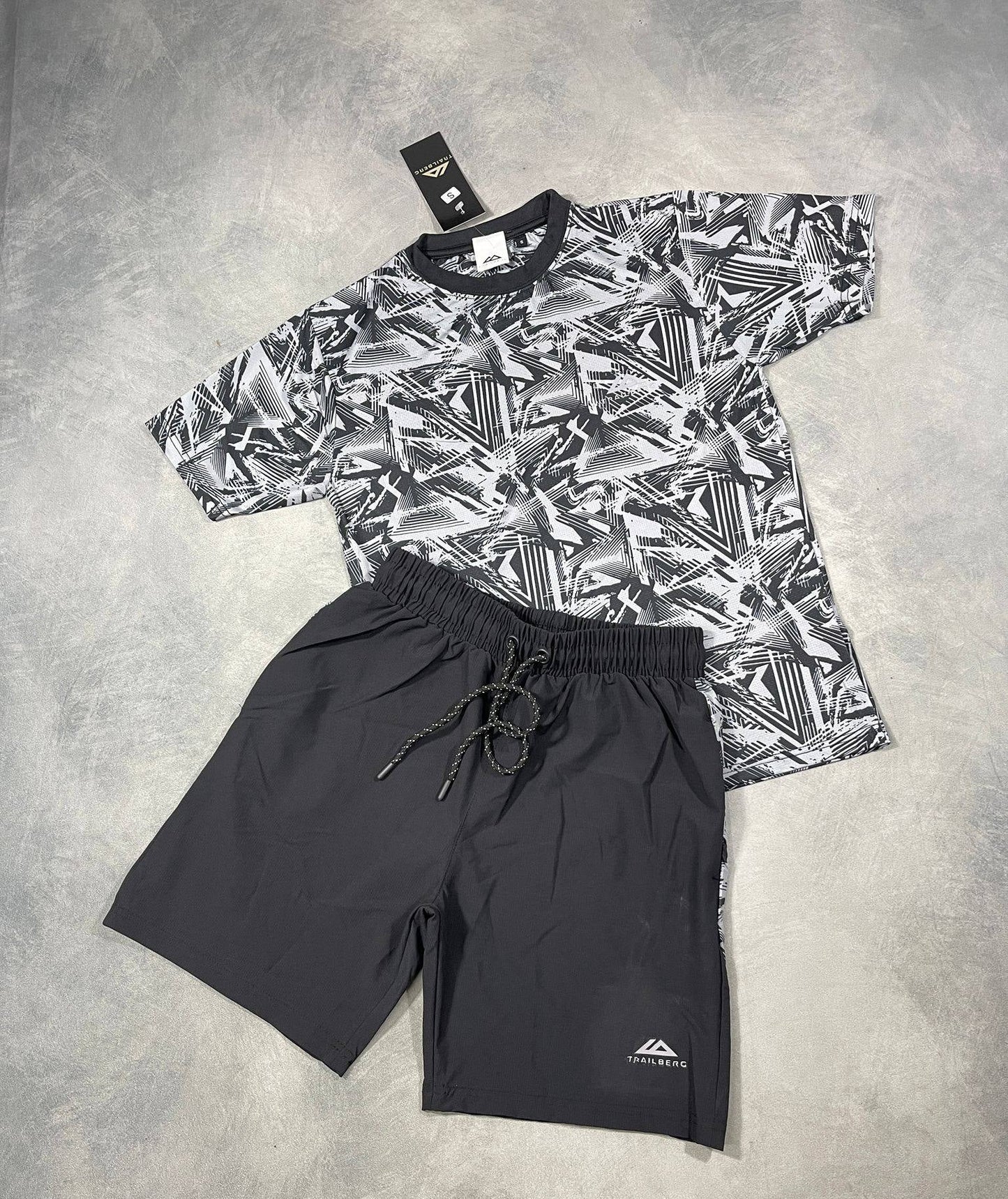 Trailberg Men's Abstract Print T-Shirt & Shorts Twinset in Black Colour Men's Reps Sale UK Best Quality AAA Replica