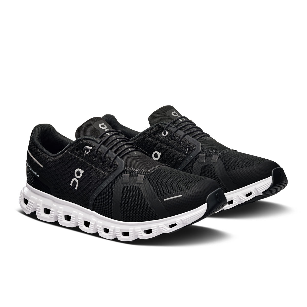 On Running Men's Cloud 6 Shoes - Black / White On Running