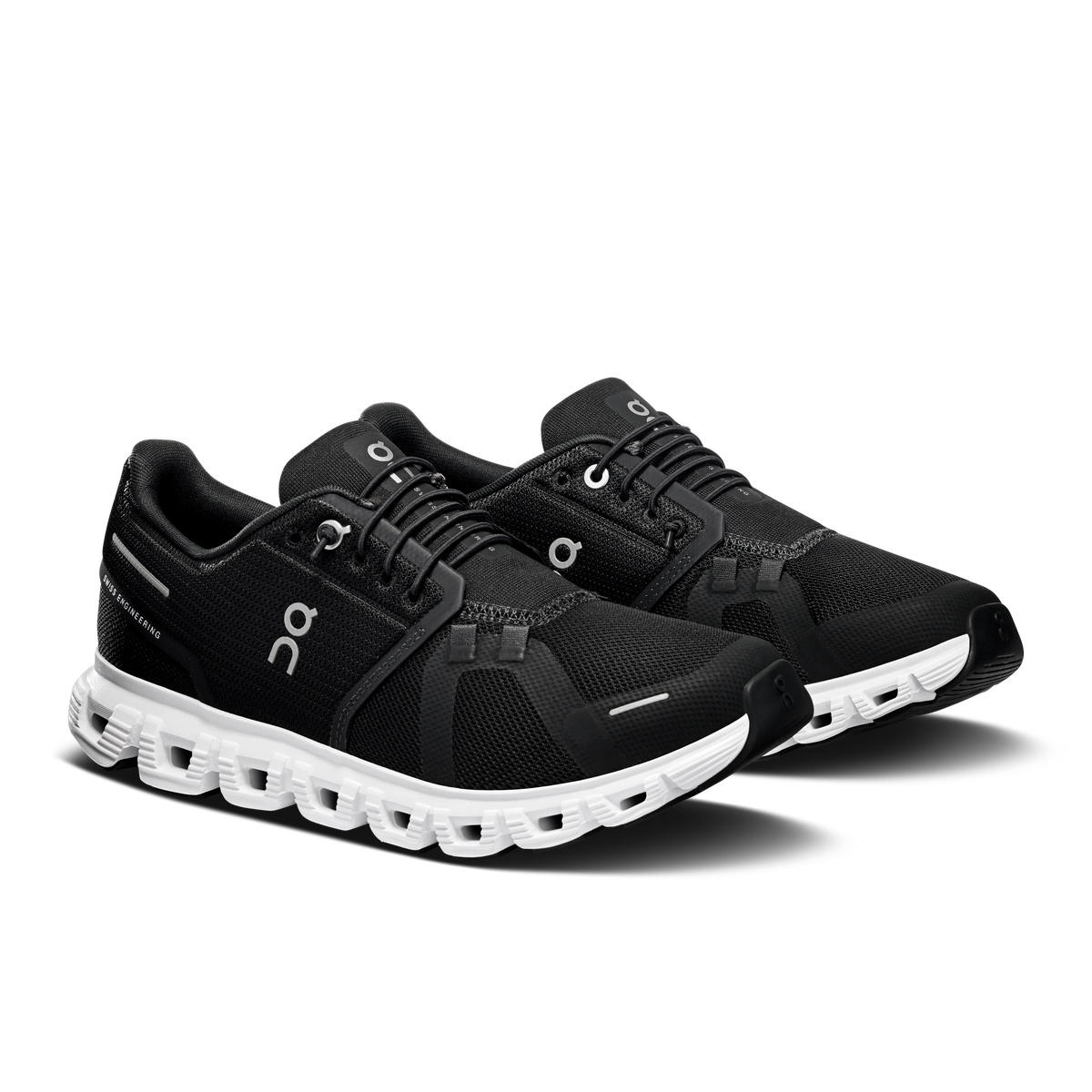 On Running Women's Cloud 6 Shoes - Black / White On Running