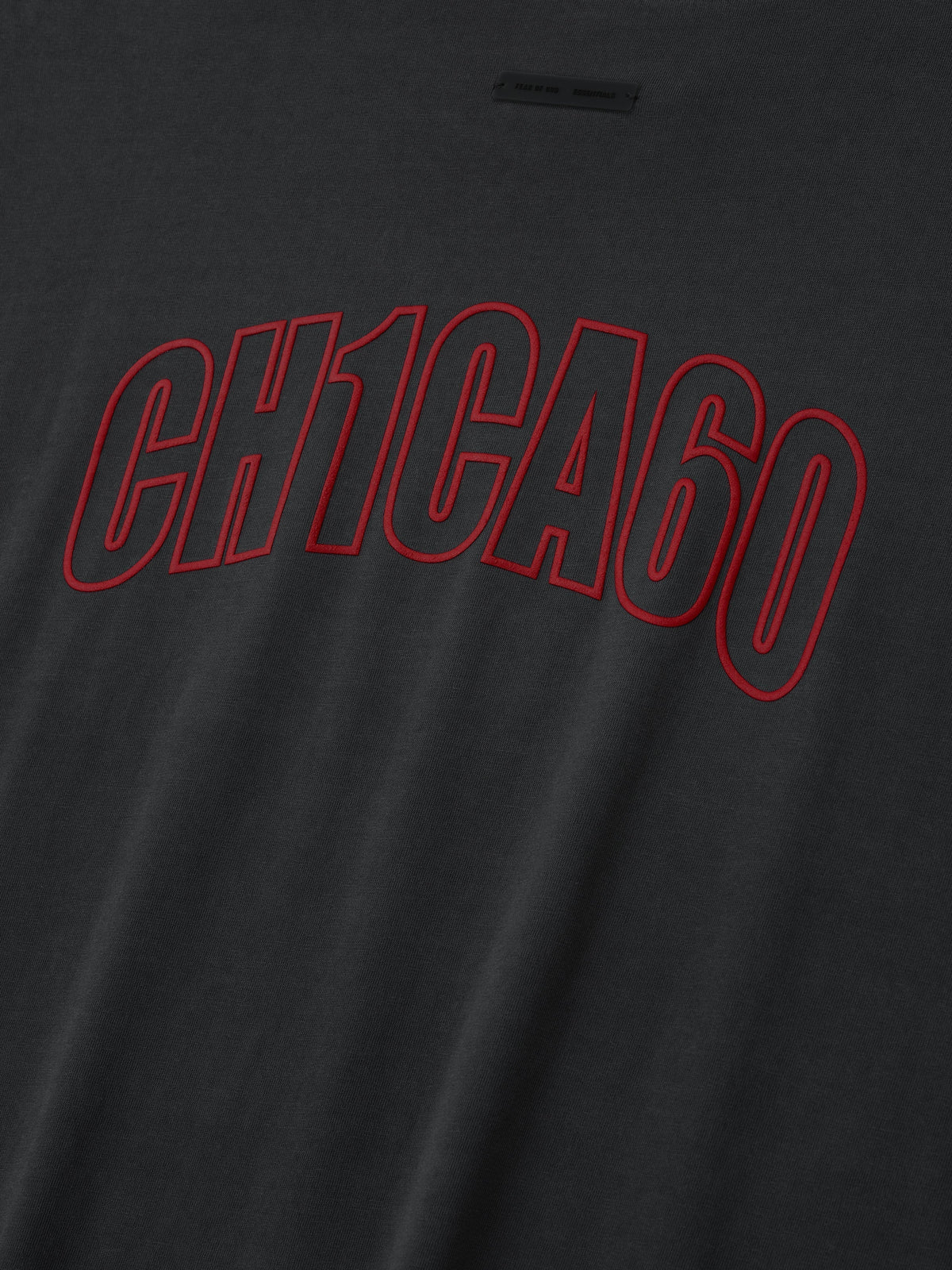 Fear of God Essentials Chicago City Exclusive 90s Oversized Tee Black Red BagAg
