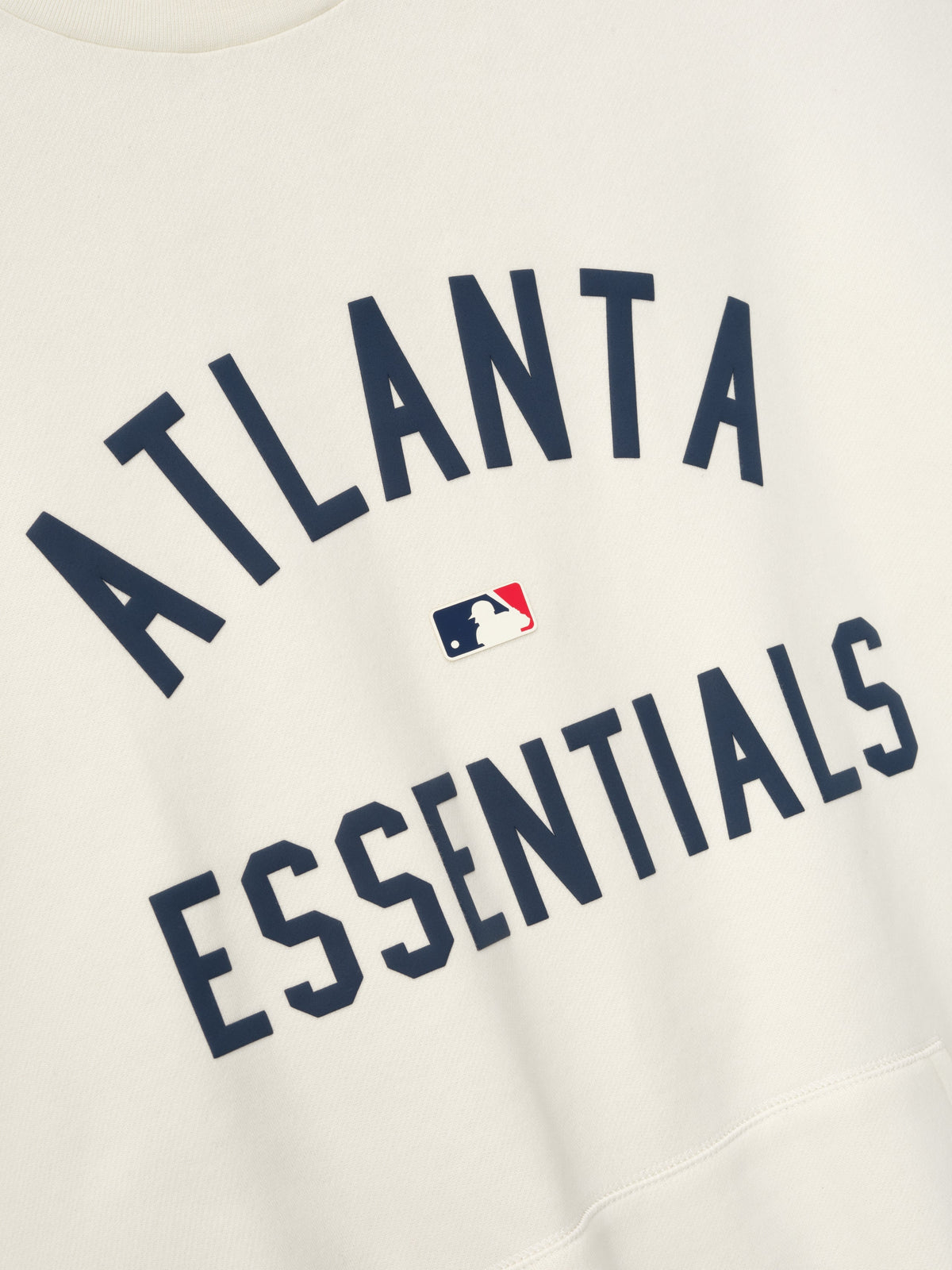 Fear of God Essentials Braves Sport Crewneck MLB Fleece Pullover Off White BagAg