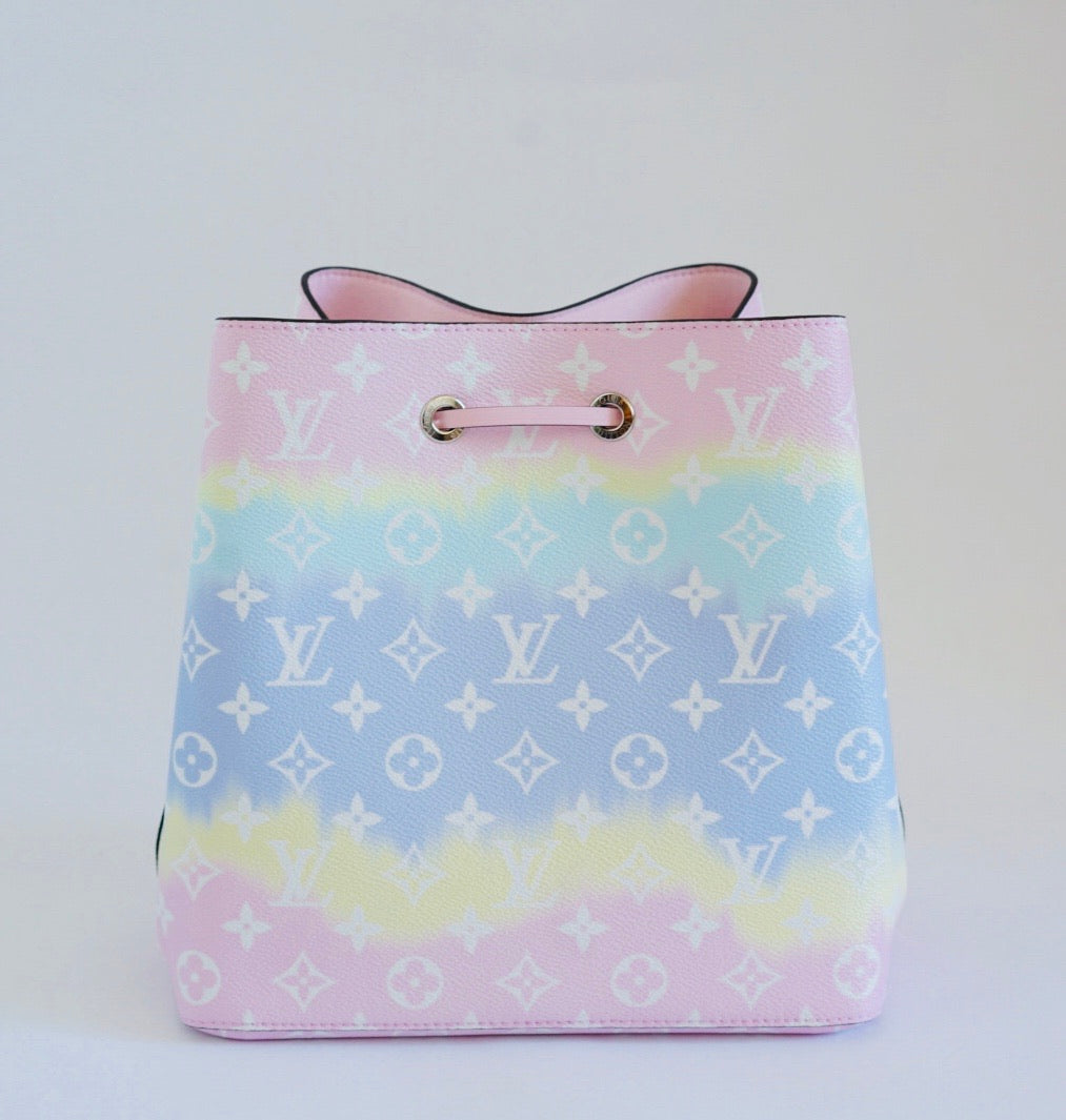 Louis Vuitton NeoNoe LV Escale Pastel Monogram Canvas Bucket Bag M45124