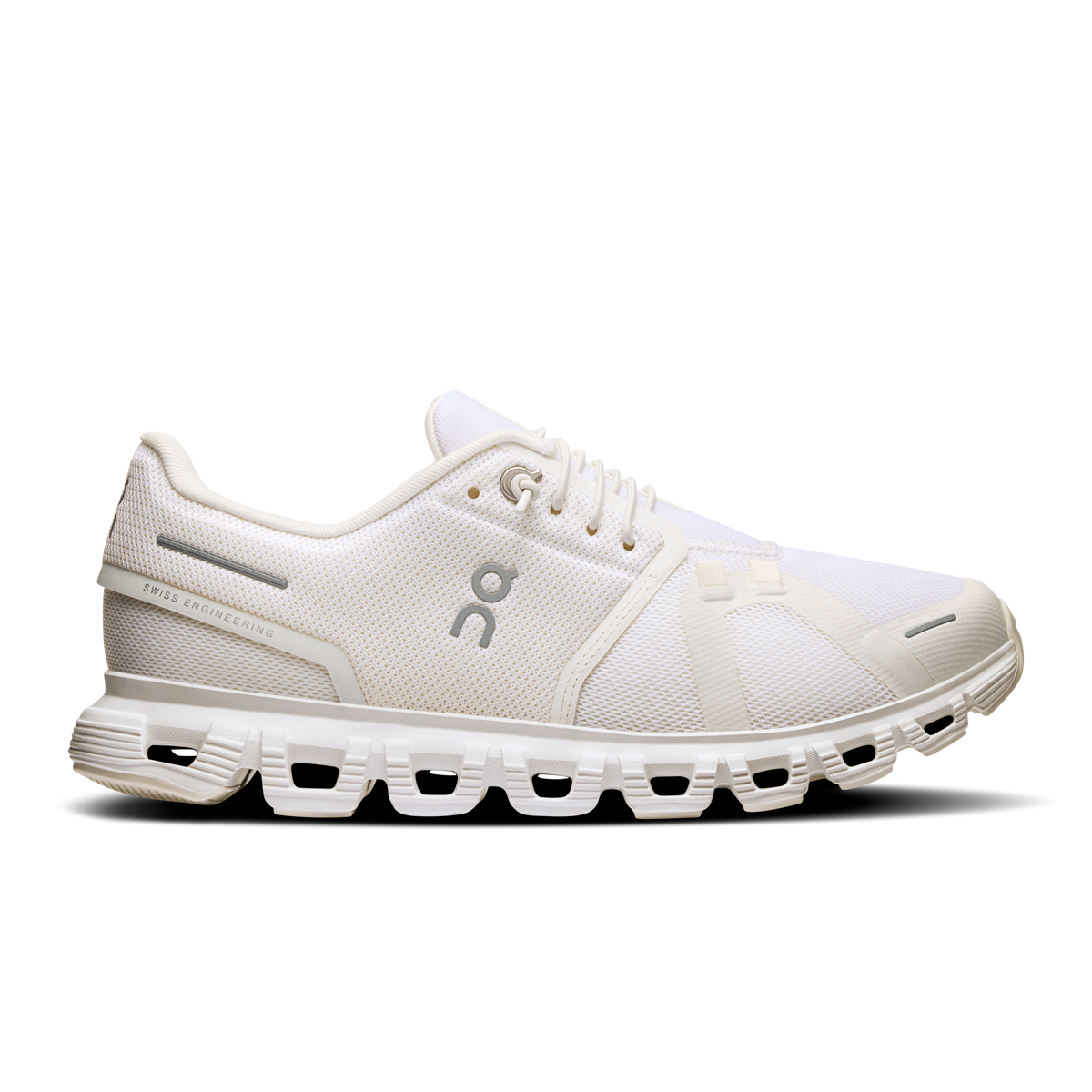 On Running Women's Cloud 6 Shoes - White / White On Running