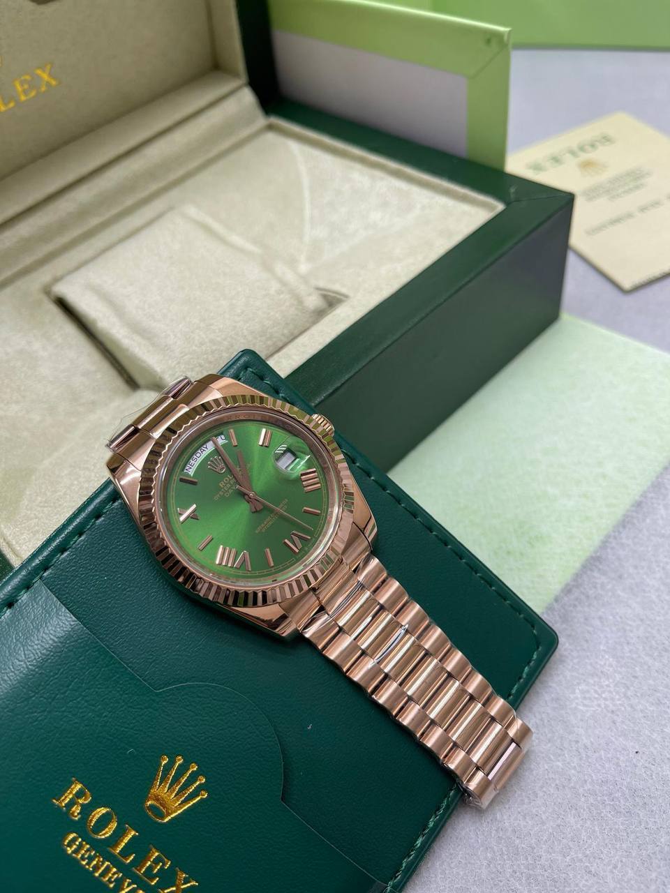 Rolex Day-Date 40 Everose Gold with President Bracelet Men's Watch in 2 Dial Colors Reps UK Best Quality Reps AAA Replica
