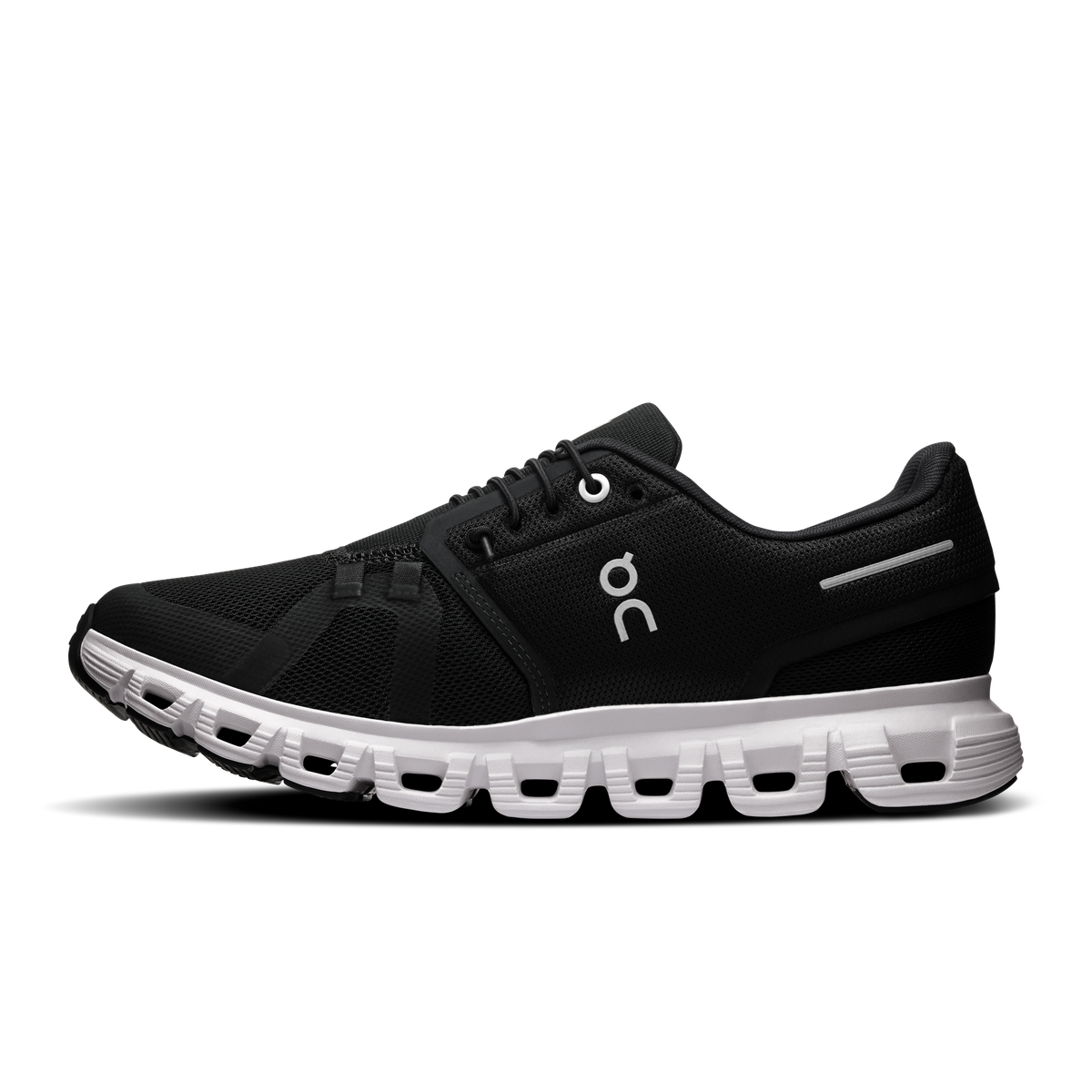On Running Women's Cloud 6 Shoes - Black / White On Running