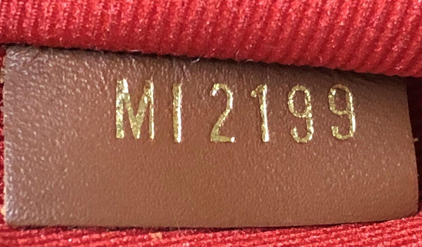 Louis Vuitton Bum Bag Teddy Fleece