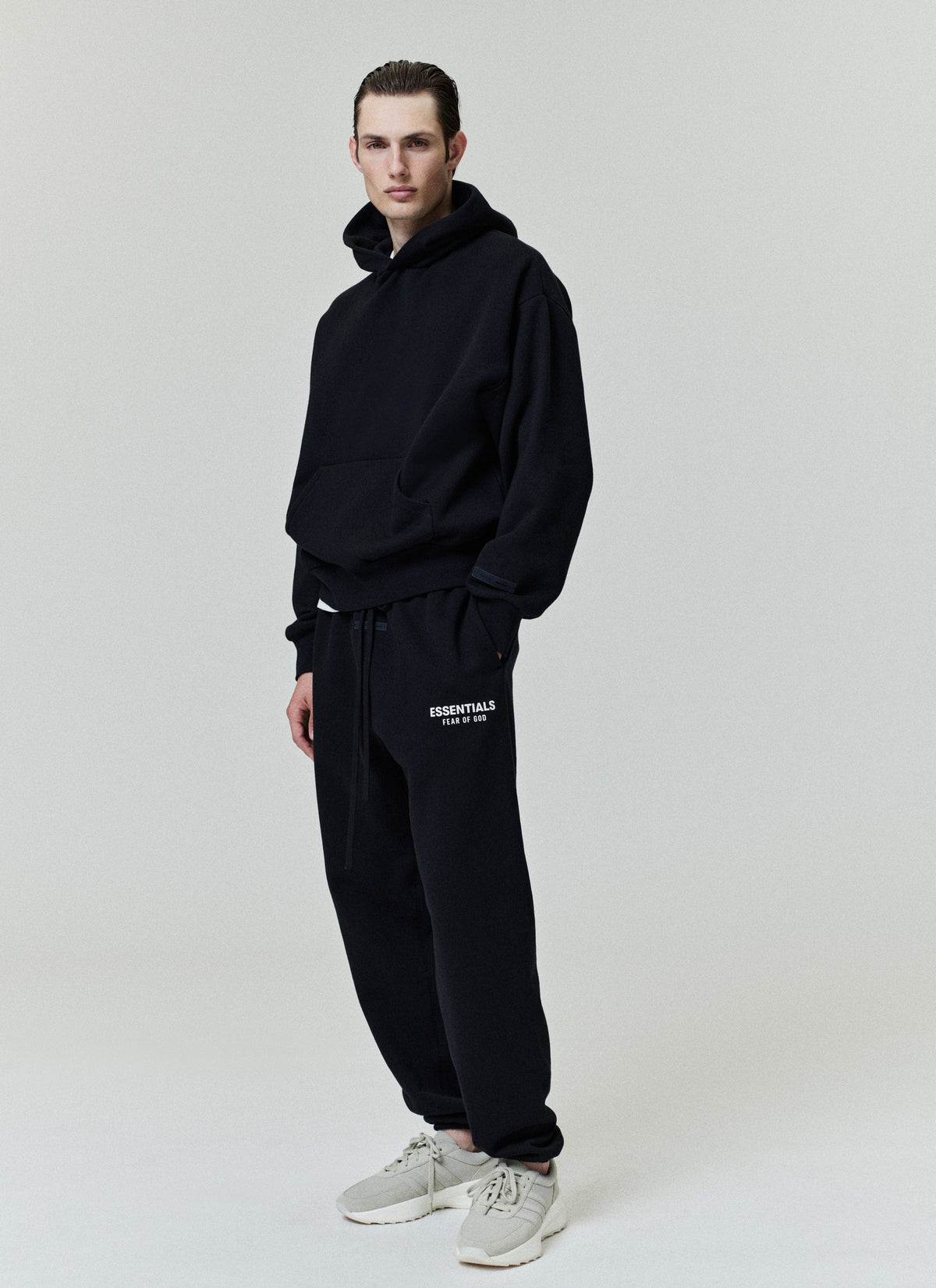Fear of God Essentials Classic Core Fleece Hoodie Black BagAg
