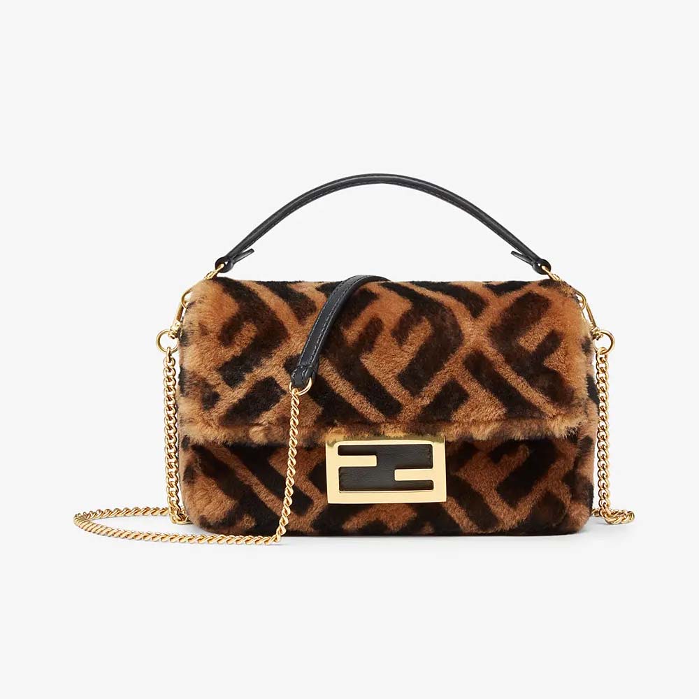BAGUETTE Brown Sheepskin Bag Fendi