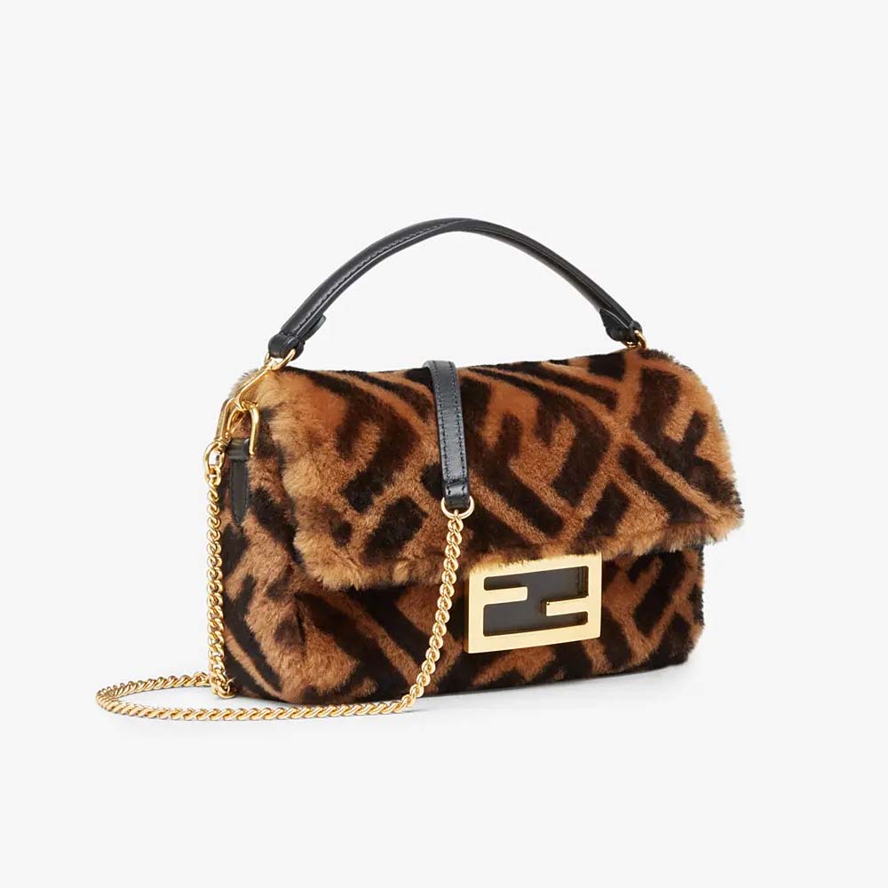 BAGUETTE Brown Sheepskin Bag Fendi