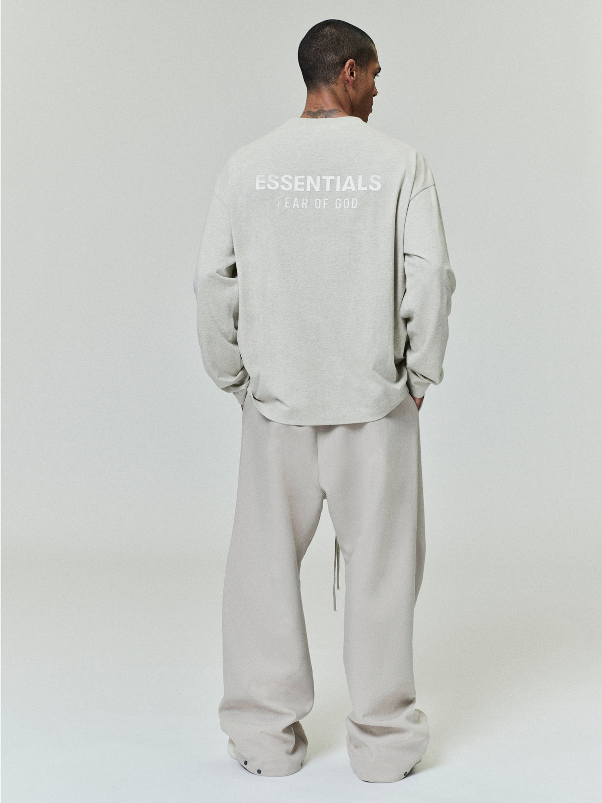 Fear of God Essentials Classic Long Sleeve Cotton Jersey Tee Light Gray BagAg