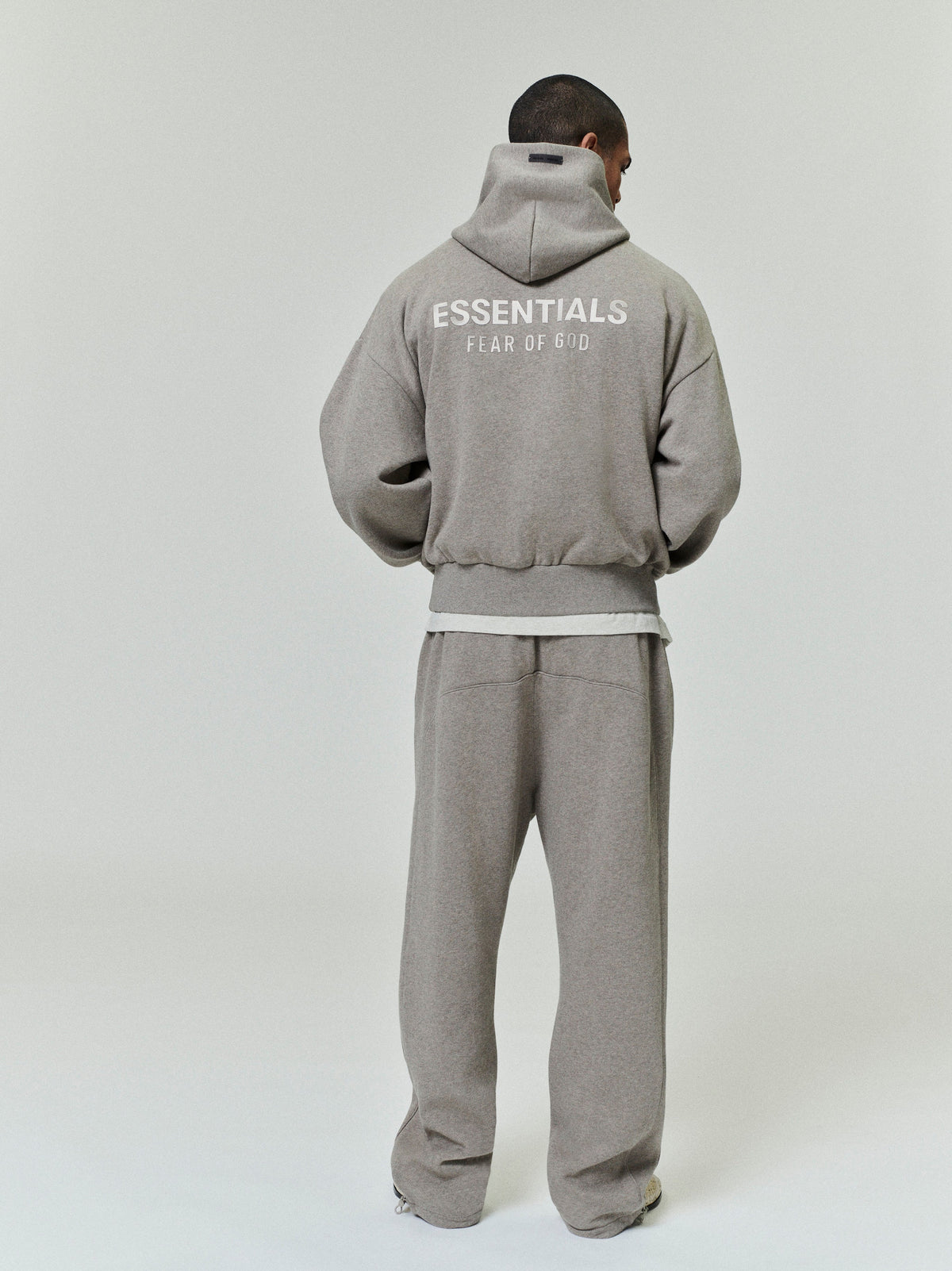 Fear of God Essentials Classic Fleece Hoodie Soft Taupe BagAg