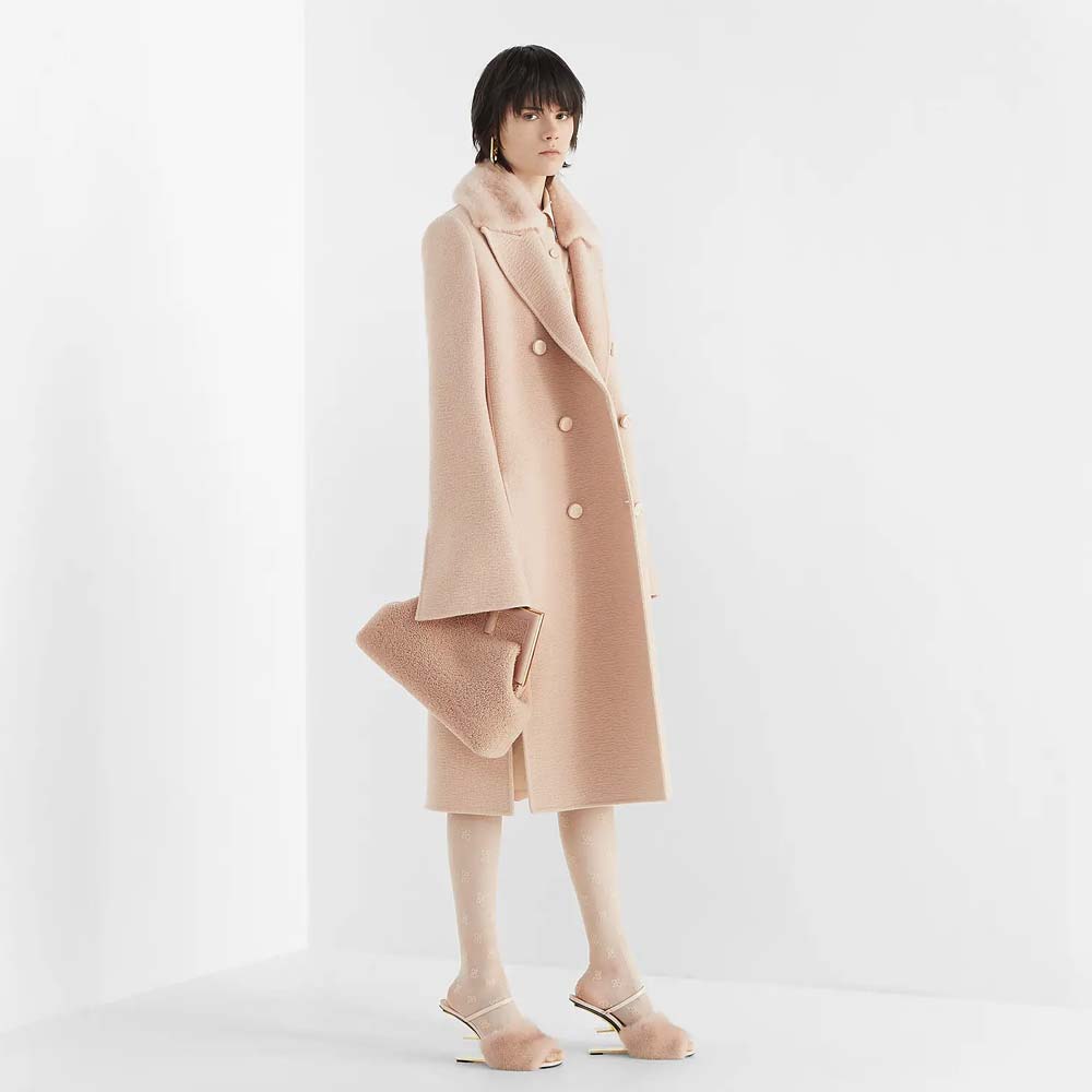FENDI FIRST MEDIUM Pink Sheepskin Bag Fendi