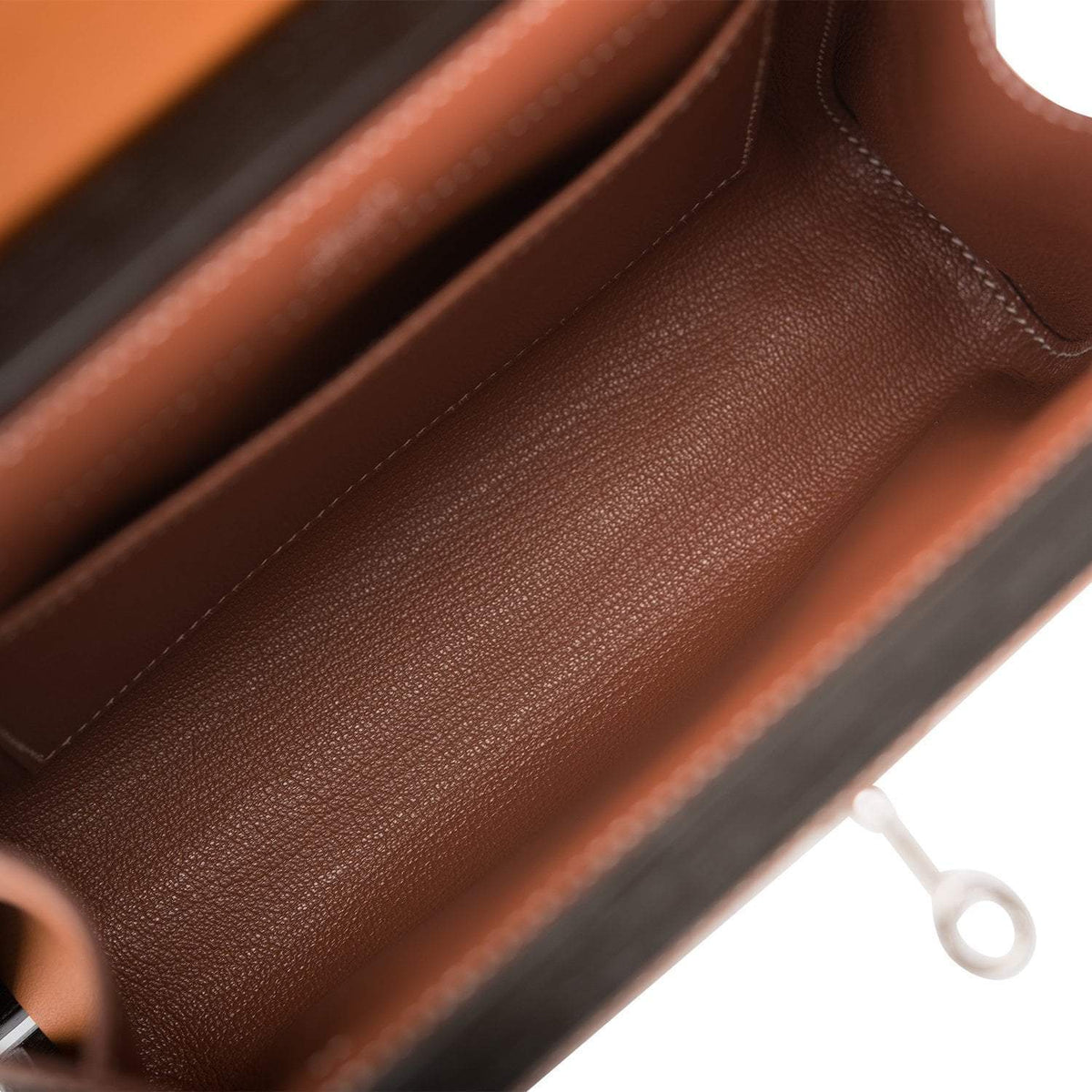 Hermes Fauve Barenia and Natural Wood "Kelly Wood" 22cm Palladium Hardware Hermes