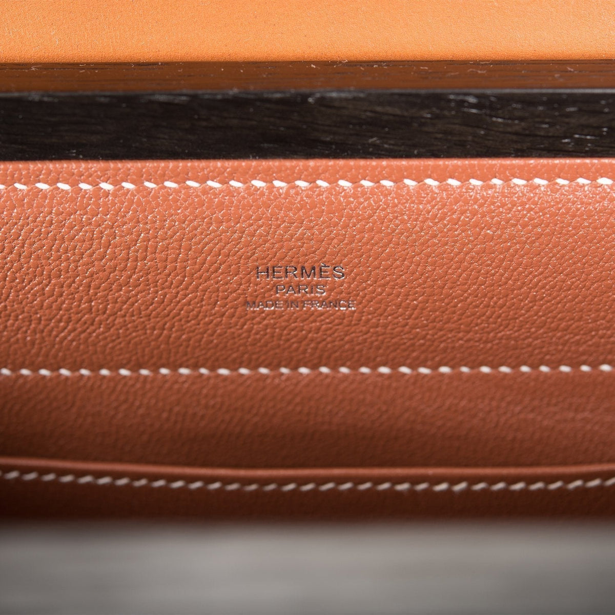 Hermes Fauve Barenia and Natural Wood "Kelly Wood" 22cm Palladium Hardware Hermes