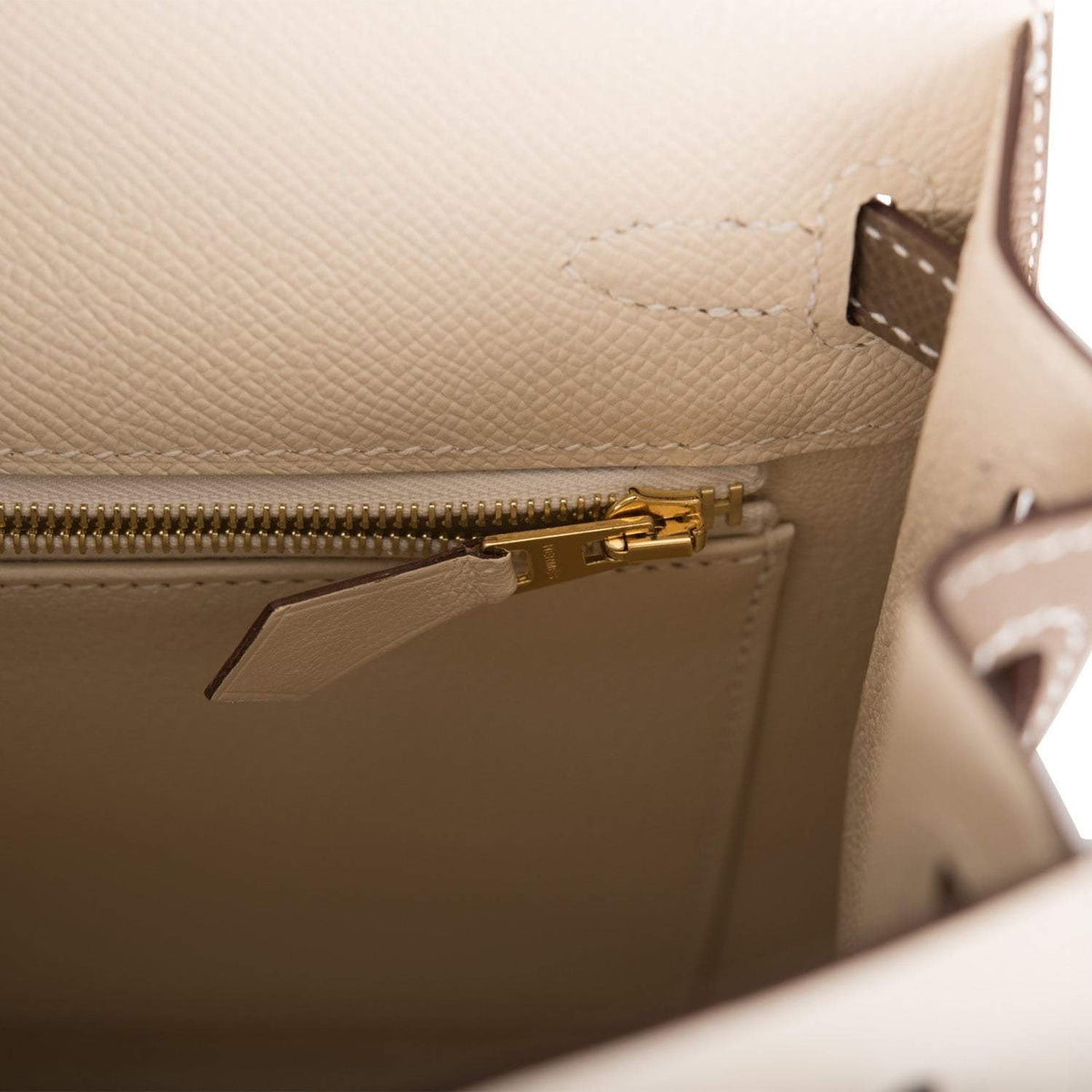 Hermes Kelly 25cm Bi-Color Craie and Etoupe Epsom Sellier  Brushed Gold Hardware Hermes