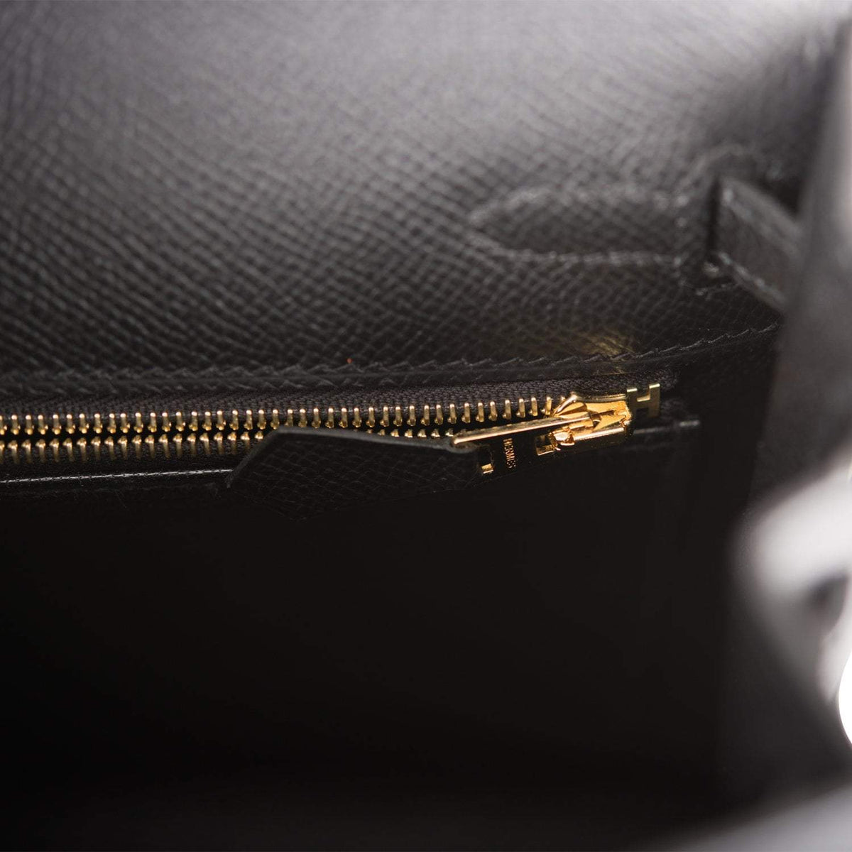 Hermes Kelly Sellier 25 Black Epsom Gold Hardware Hermes