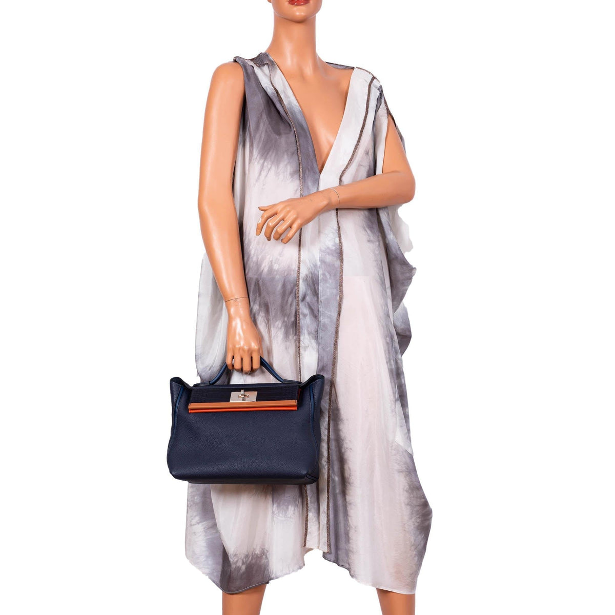 Hermes 24/24 29 Blue Nuit Togo and Matte Alligator Palladium Hardware Hermes