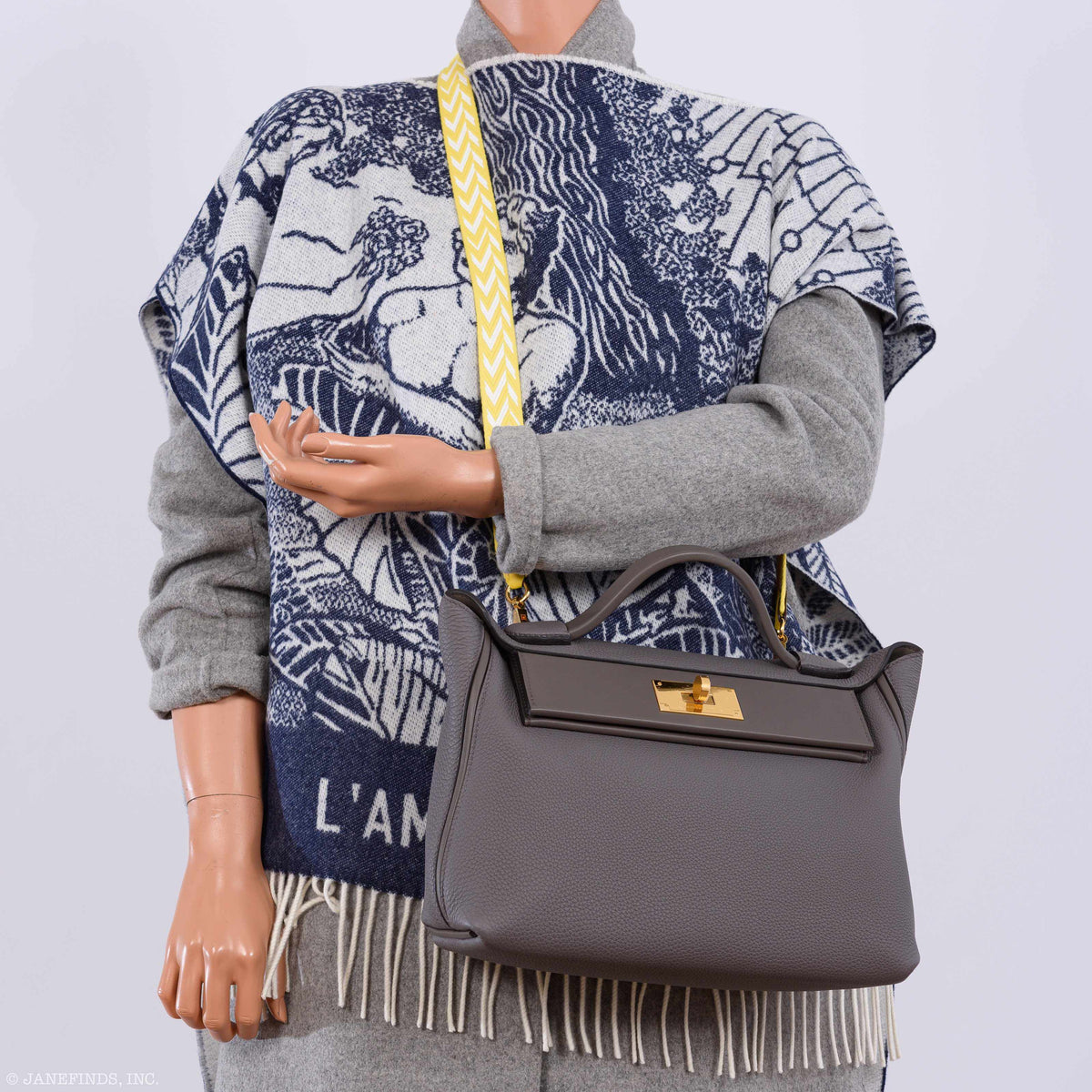 Hermes 24/24 29 Etain Swift and Togo Leather Gold Hardware Hermes