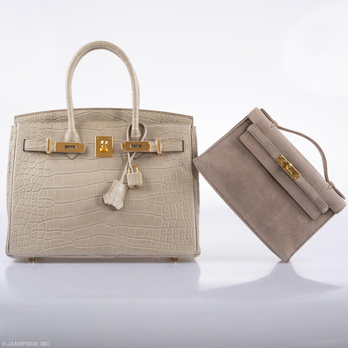 Hermes JPG Kelly Pochette Gris Pale Veau Doblis Suede Gold Hardware Hermes
