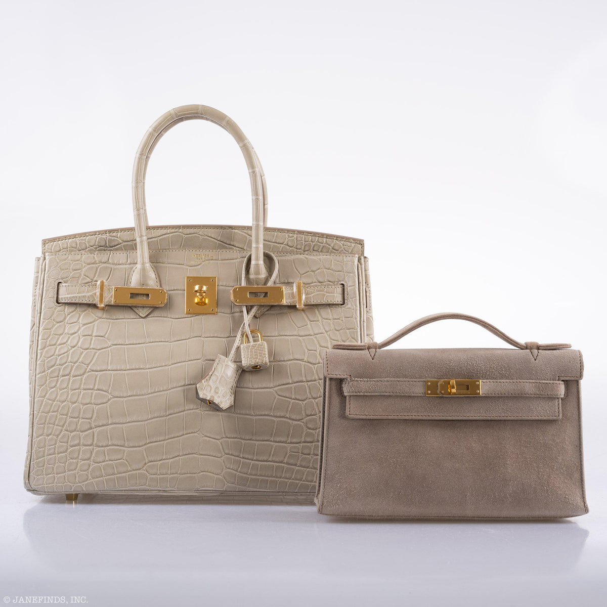Hermes JPG Kelly Pochette Gris Pale Veau Doblis Suede Gold Hardware Hermes