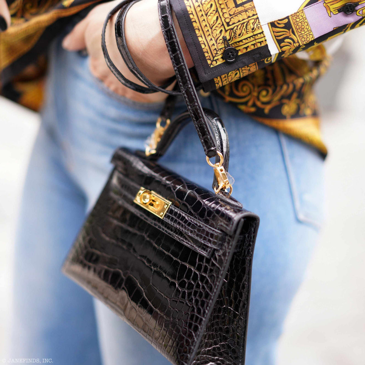 Hermes Kelly 20 Mini II Sellier Black Alligator with Gold Hardware Hermes