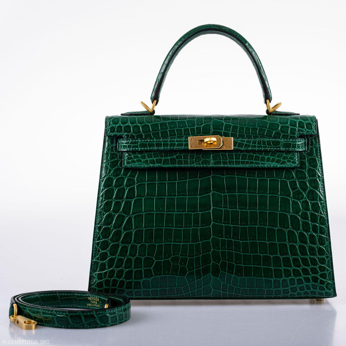 Hermes Kelly 25 HSS Sellier Emerald Nilo Crocodile & Cassis Brushed Gold Hardware Hermes