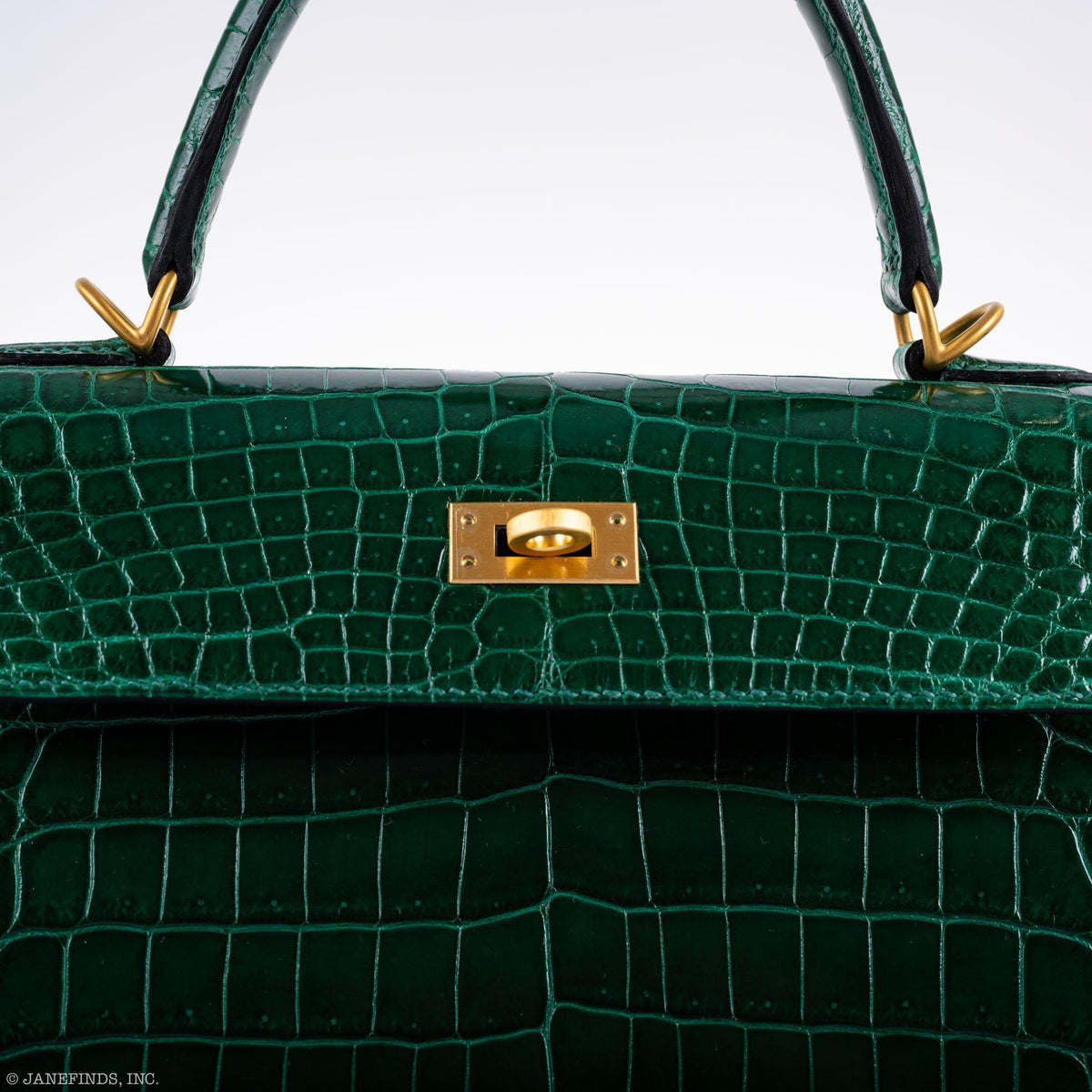 Hermes Kelly 25 HSS Sellier Emerald Nilo Crocodile & Cassis Brushed Gold Hardware Hermes
