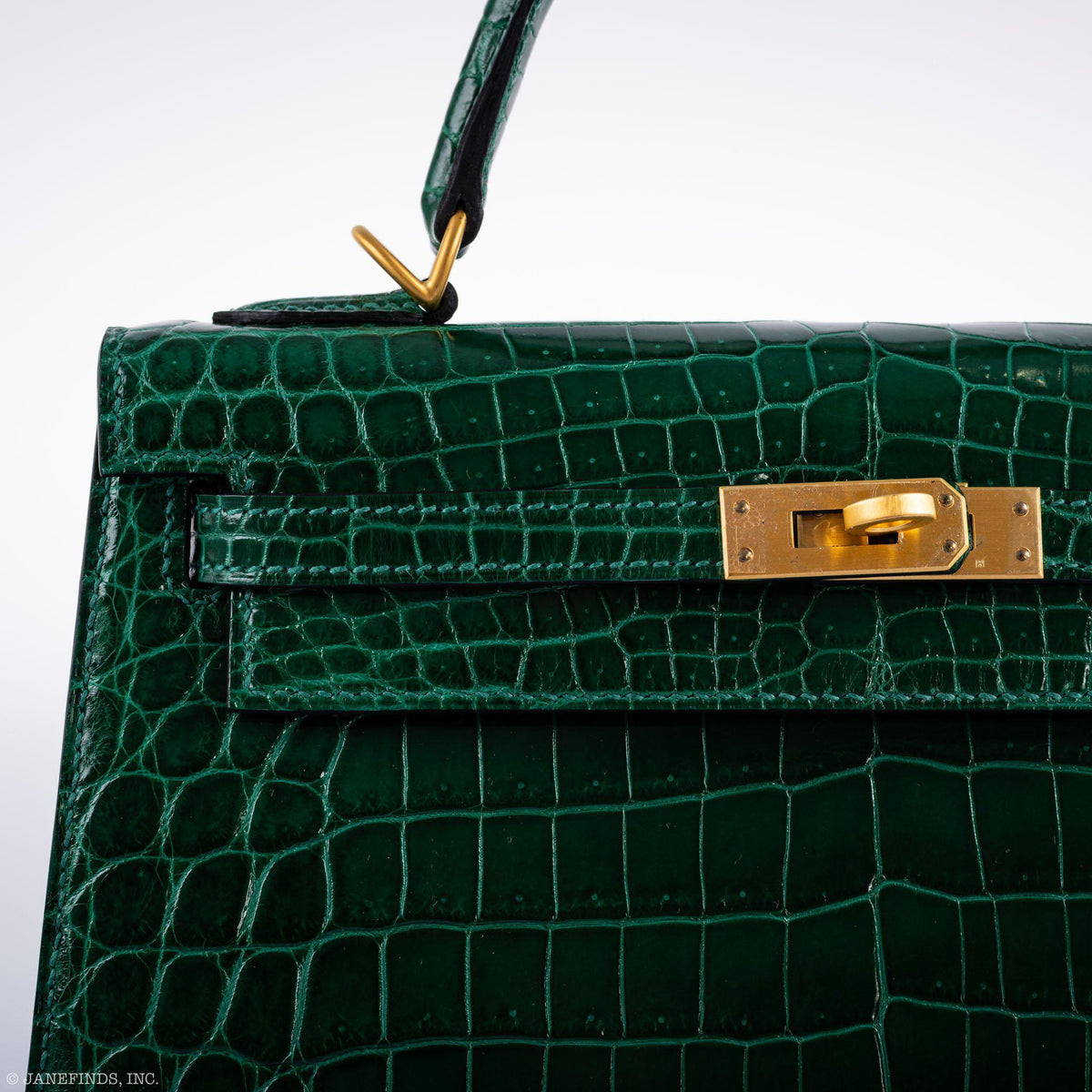 Hermes Kelly 25 HSS Sellier Emerald Nilo Crocodile & Cassis Brushed Gold Hardware Hermes