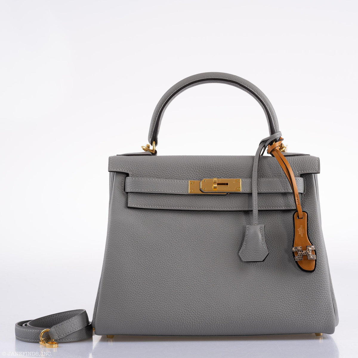 Hermes Kelly 28 HSS Retourne Gris Mouette Togo & Black Interior Gold Palladium Hardware Hermes