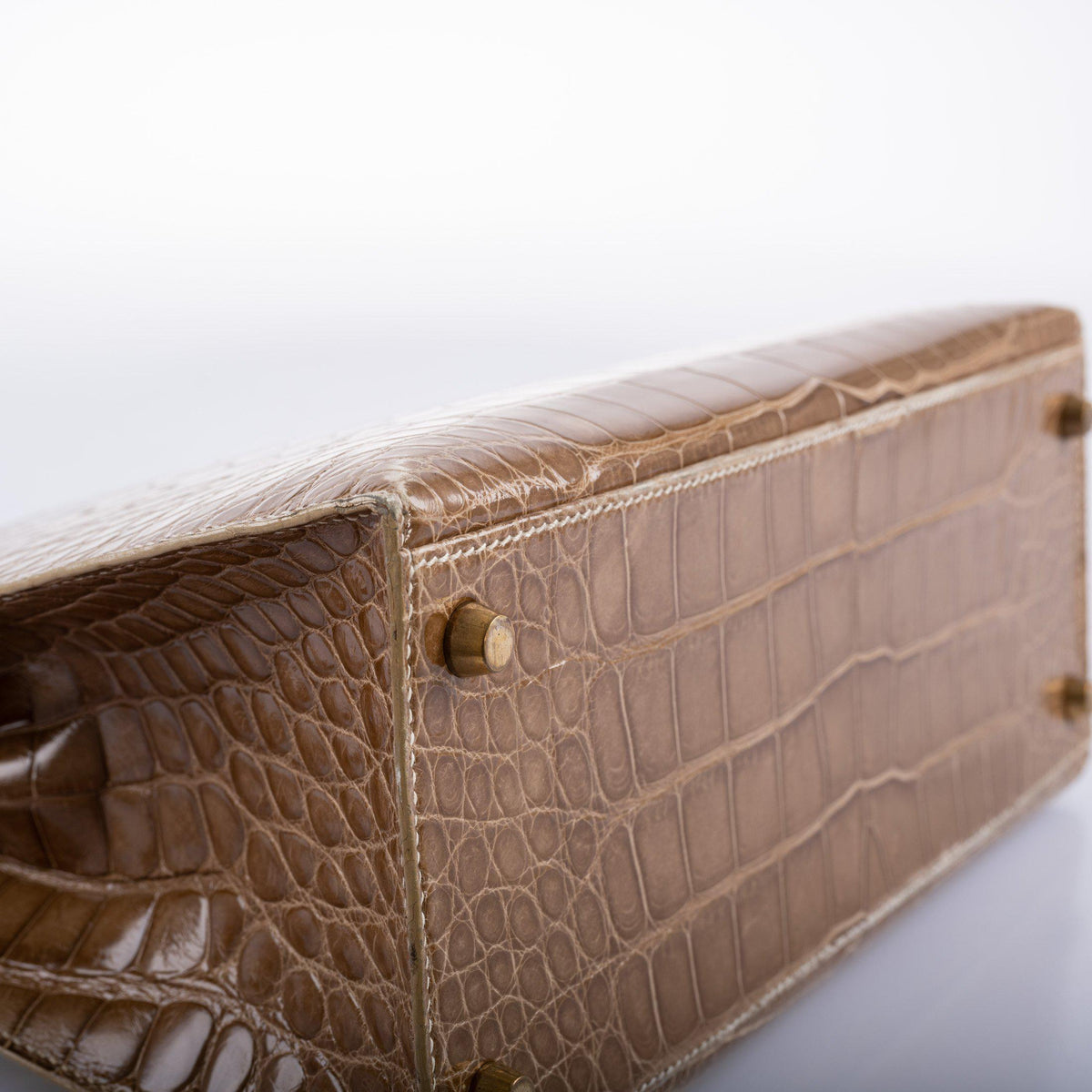 Hermes Kelly 28 Sellier Ficelle Alligator with Gold Hardware Hermes