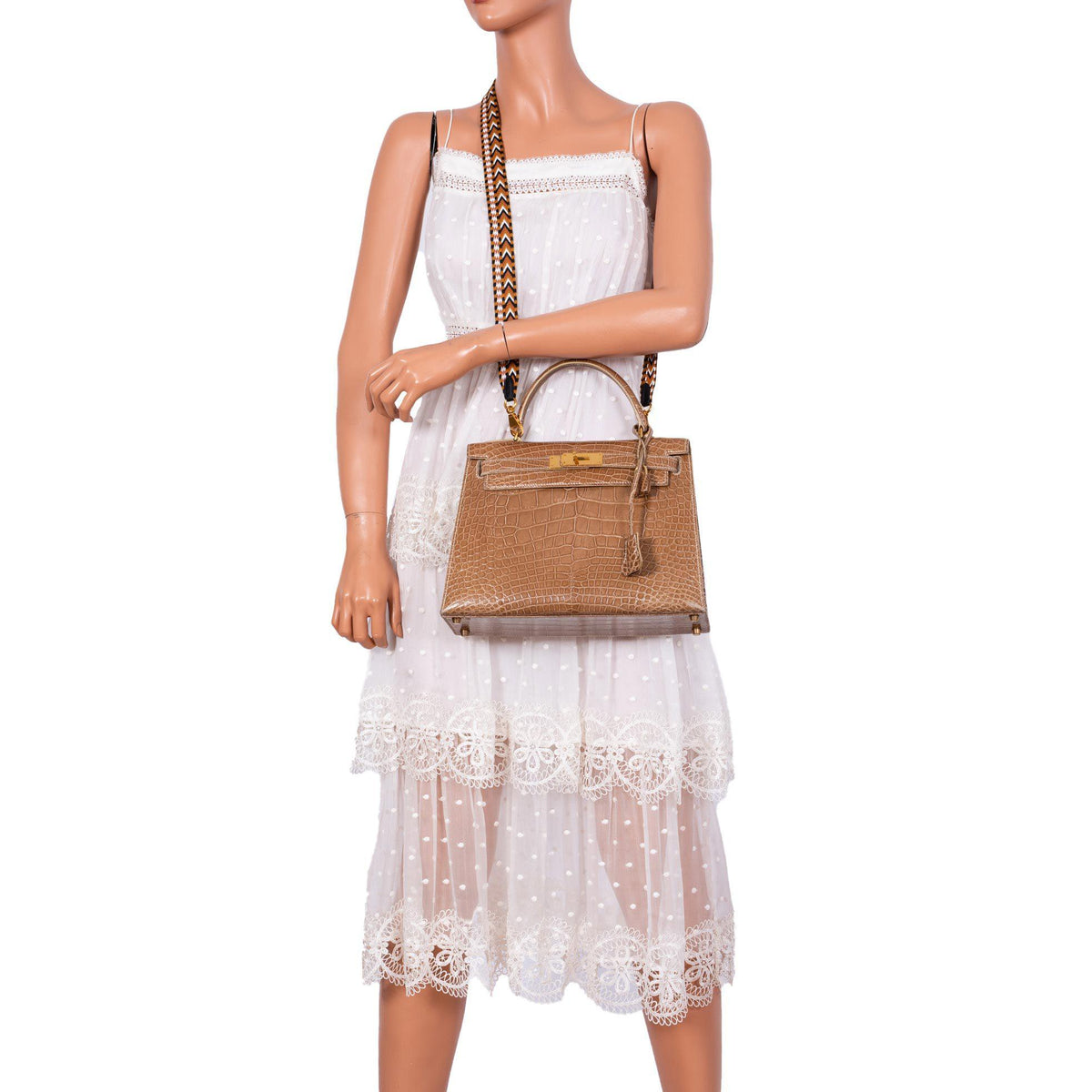 Hermes Kelly 28 Sellier Ficelle Alligator with Gold Hardware Hermes