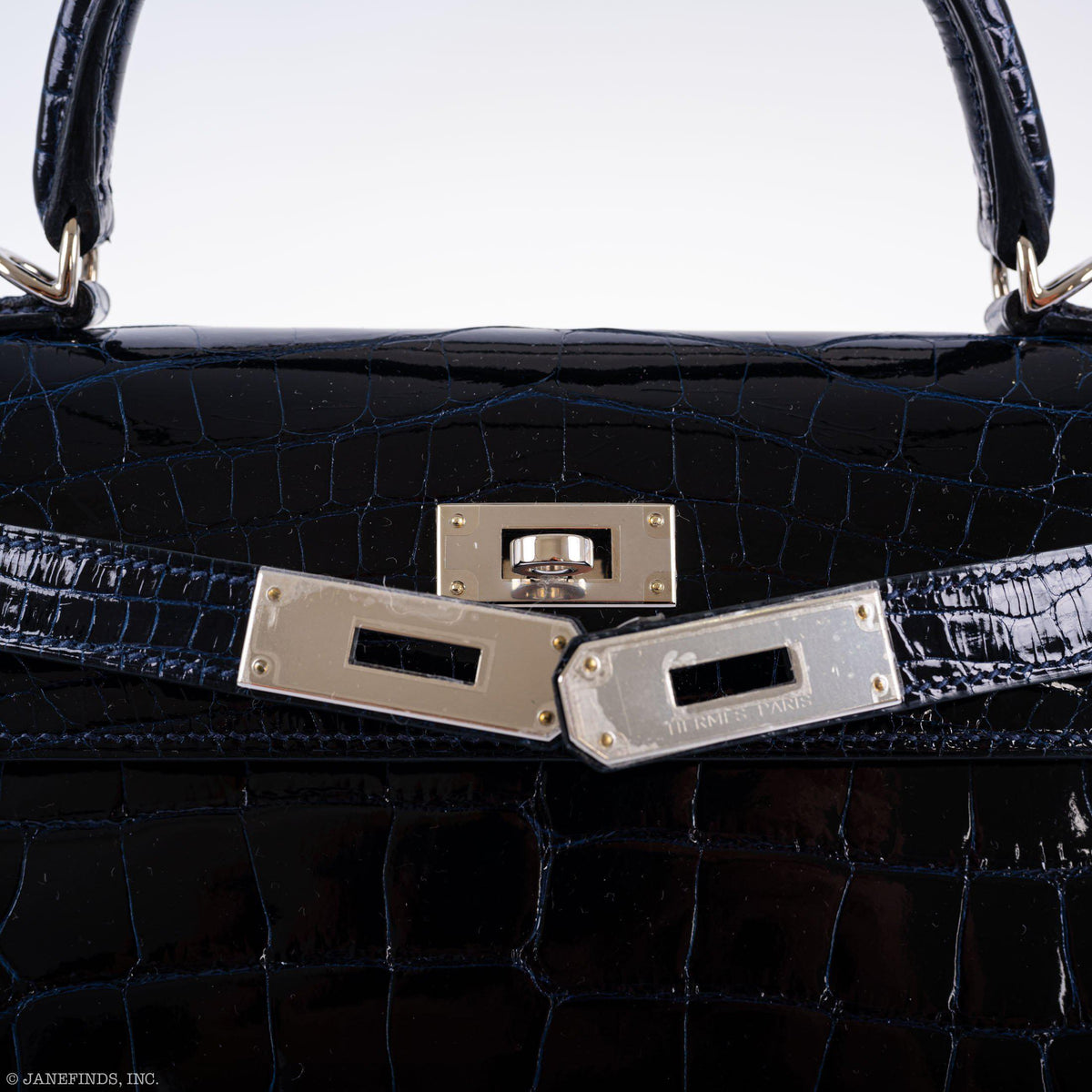 Hermes Kelly 28 Sellier Verso Blue Marine Nilo Crocodile & Rose Scheherazade Palladium Hardware Hermes