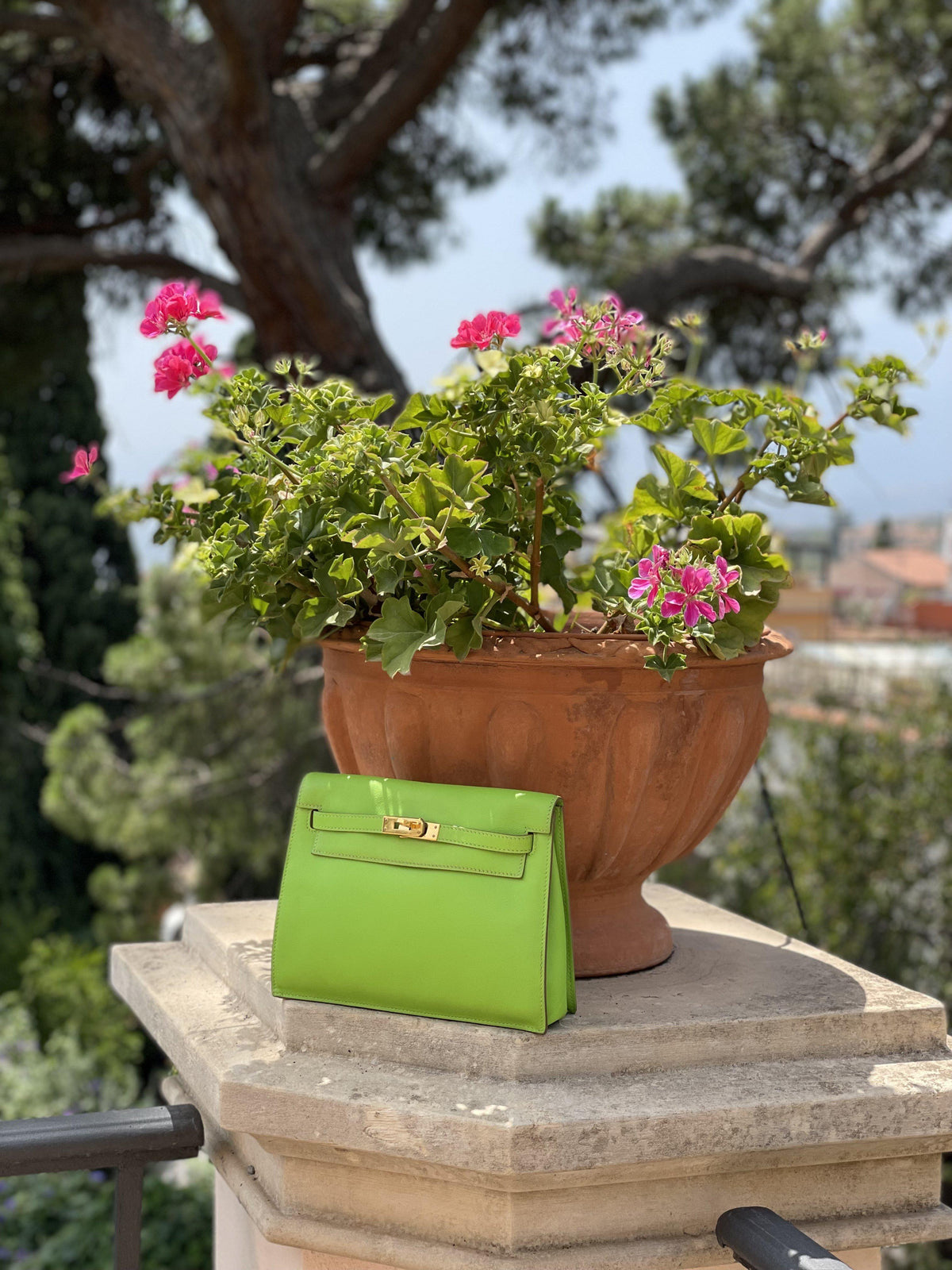 Hermes Kelly Danse II Vert Cru Swift with Gold Hardware Hermes